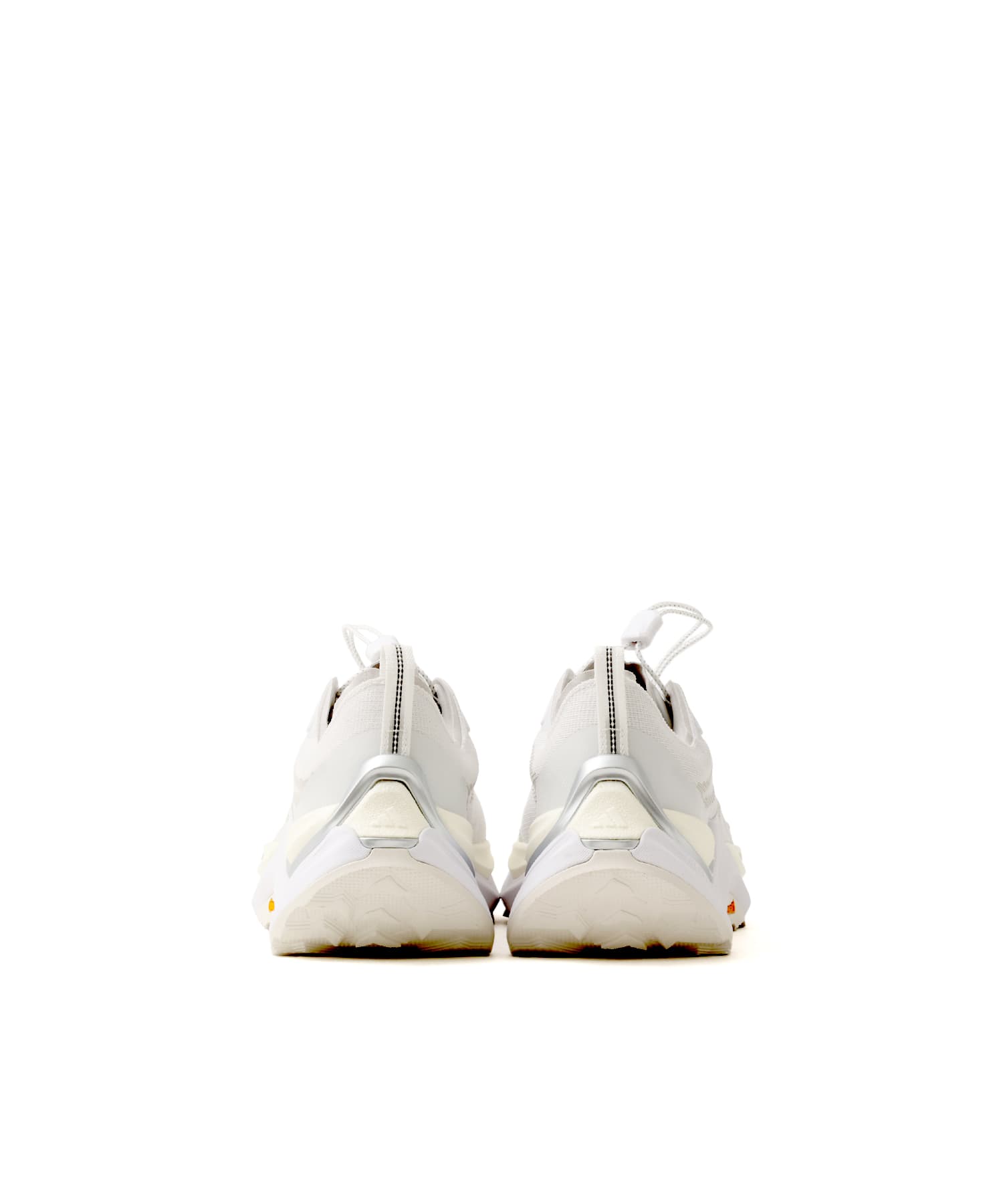 adidas HOLO PEAK FTWWHT/GRETWO/SILVMTの画像