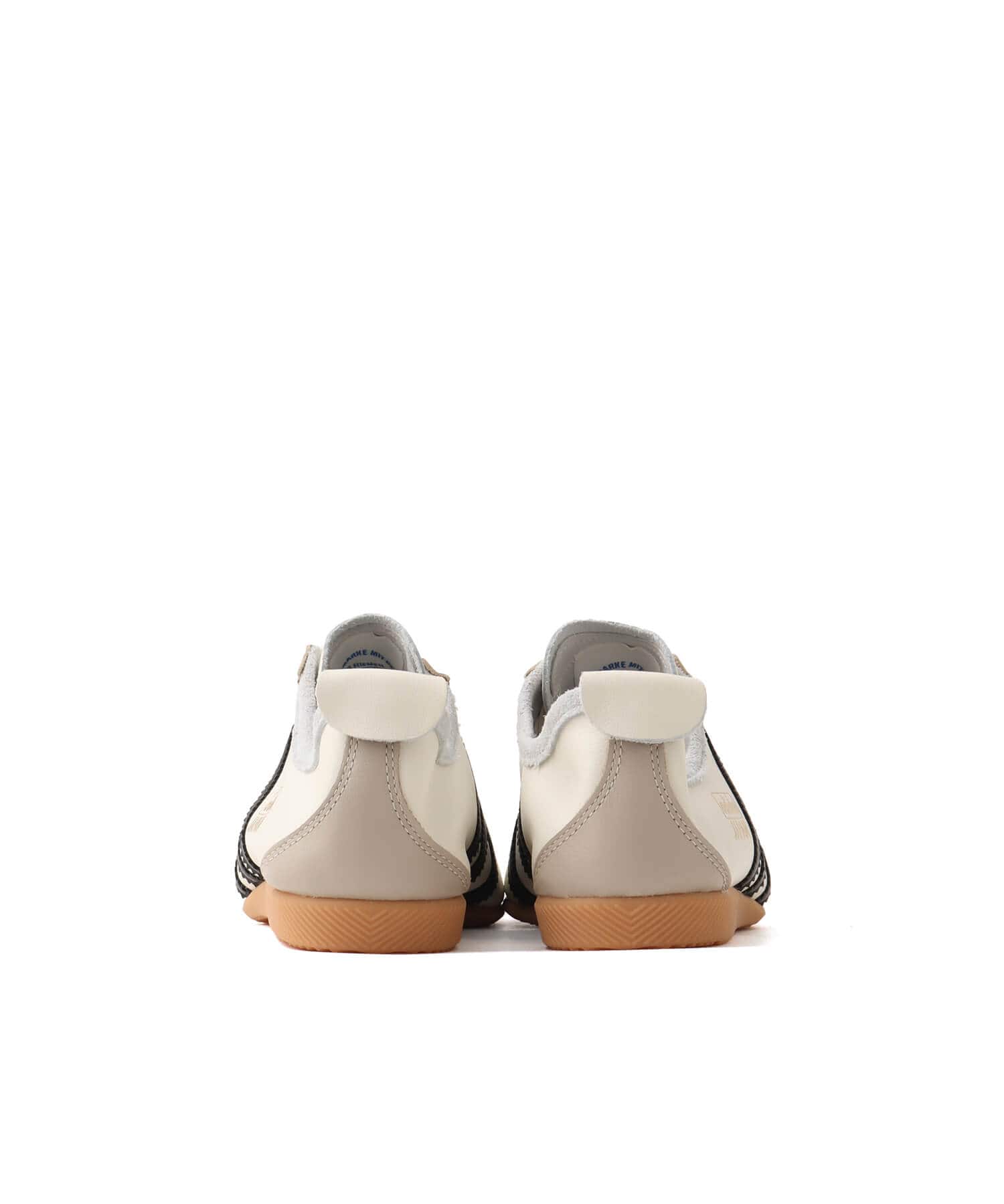 adidas JAPAN OWHITE/CBLACK/WONBEIの画像