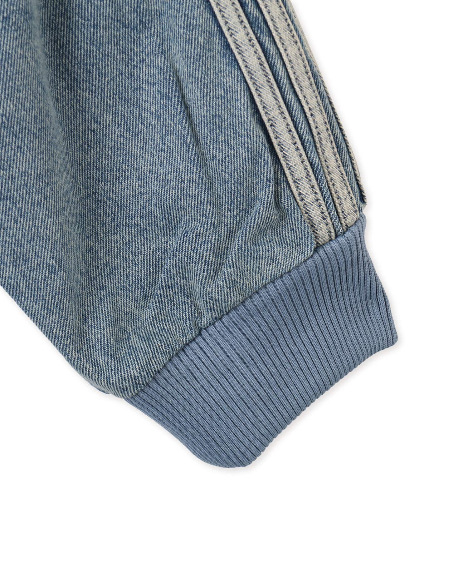 adidas SST ADICOLOR DENIM TRACKTOP LIGHT WASH ウォーンブルーデニムの画像