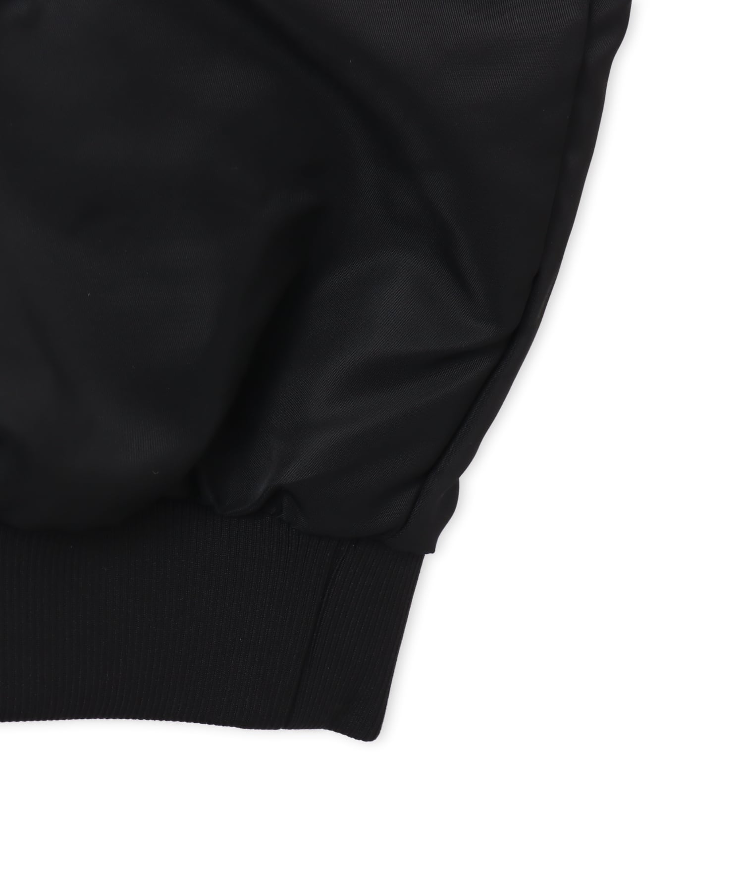 adidas CHAVARRIA PADDED VEST ブラックの画像