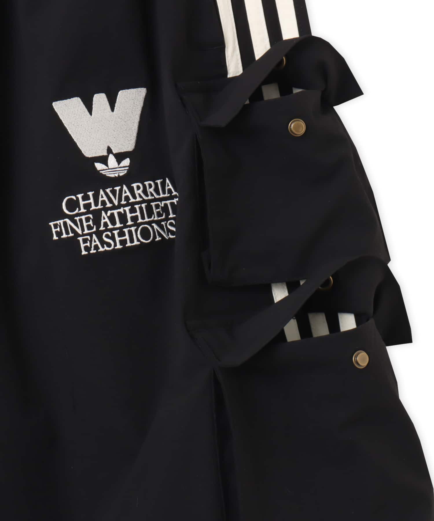 adidas CHAVARRIA CARGO PANT ブラックの画像