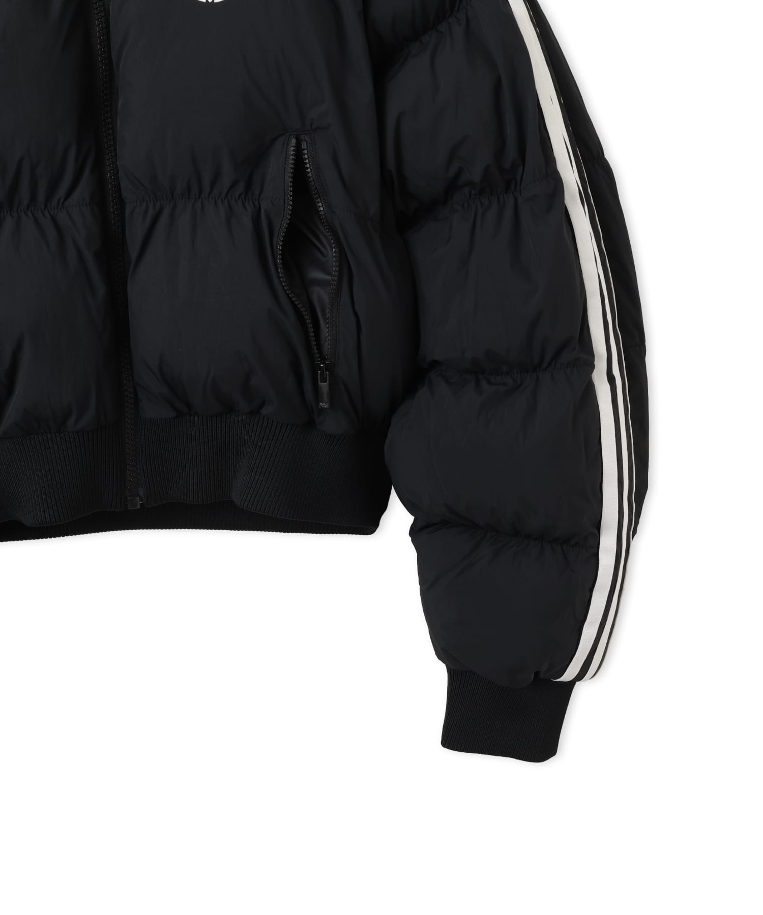 adidas ADICOLOR SHORT PUFFER JACKET ブラックの画像