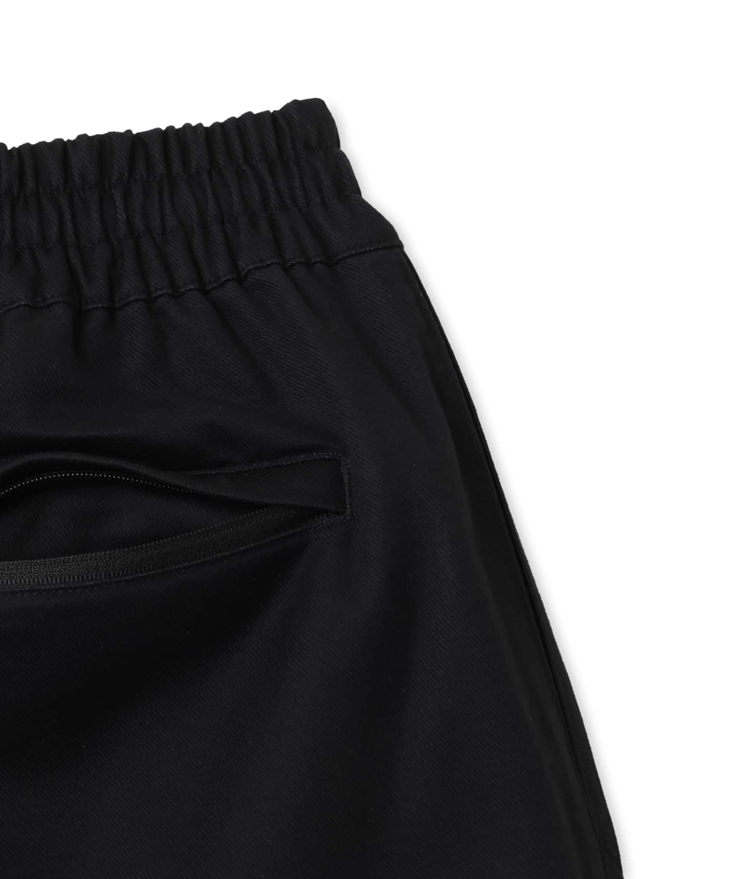 adidas CHAVARRIA LONG TWILL SHORT ブラックの画像
