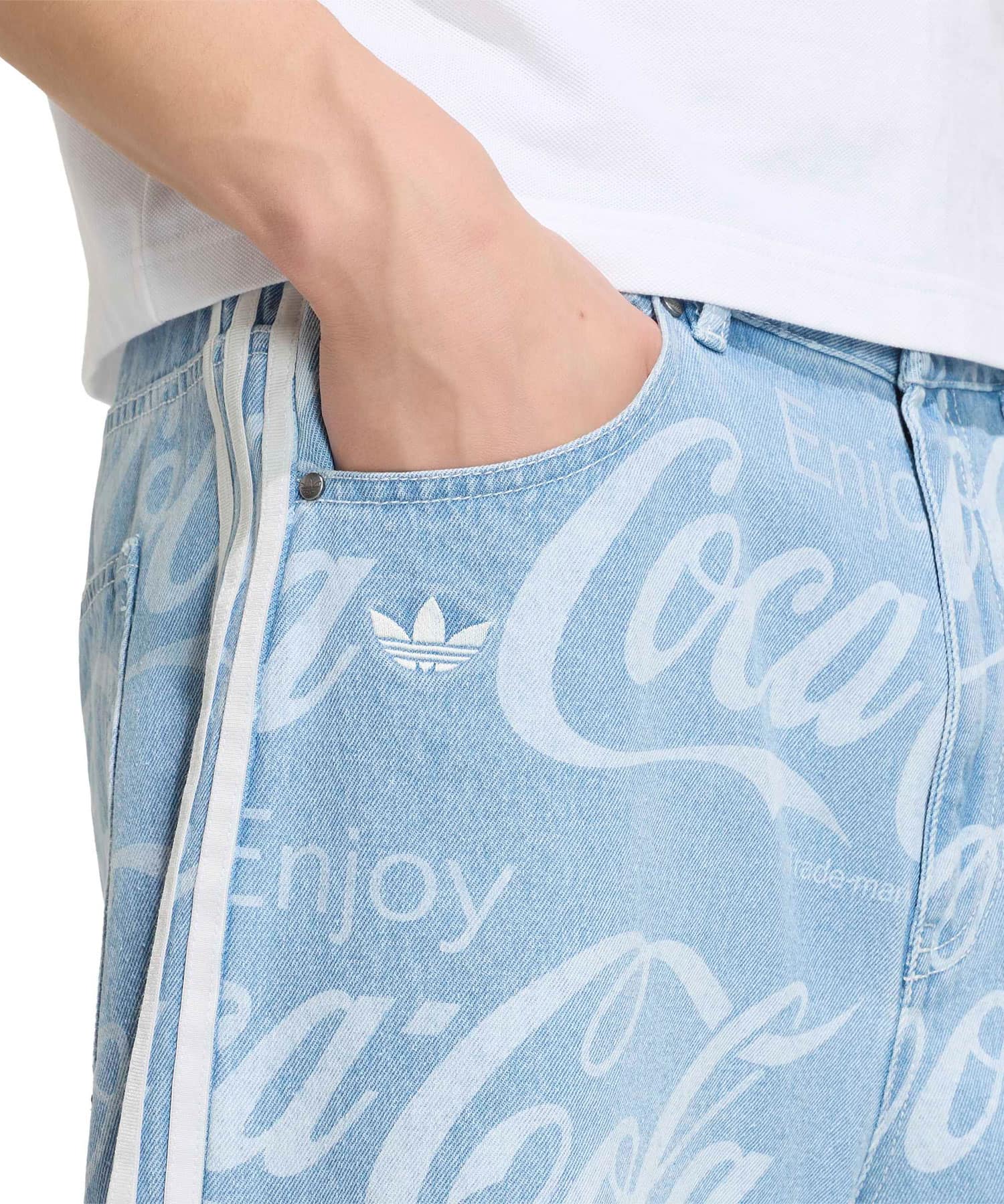 adidas COCA COLA CLASSIC SPORT DENIM SHORT インディゴデニムの画像