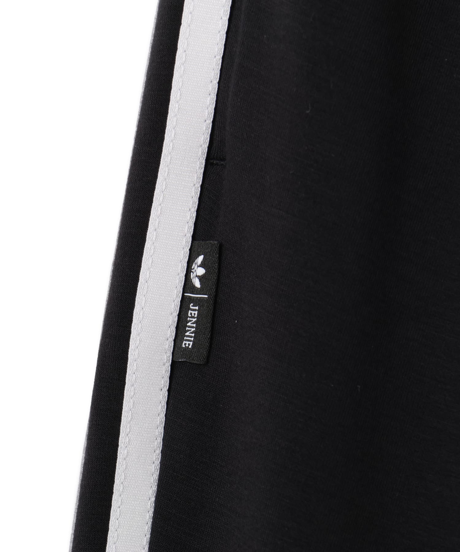 adidas JENNIE PLEATED TRACK TRACKSUIT BOTTOMS ブラックの画像