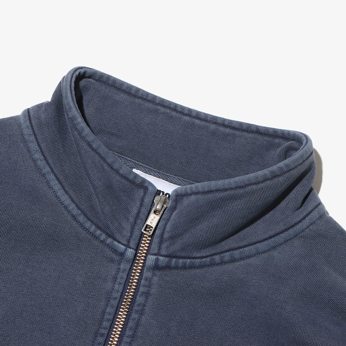 atmos Pigment Dyed Half Zip Sweatshirt NAVYの画像
