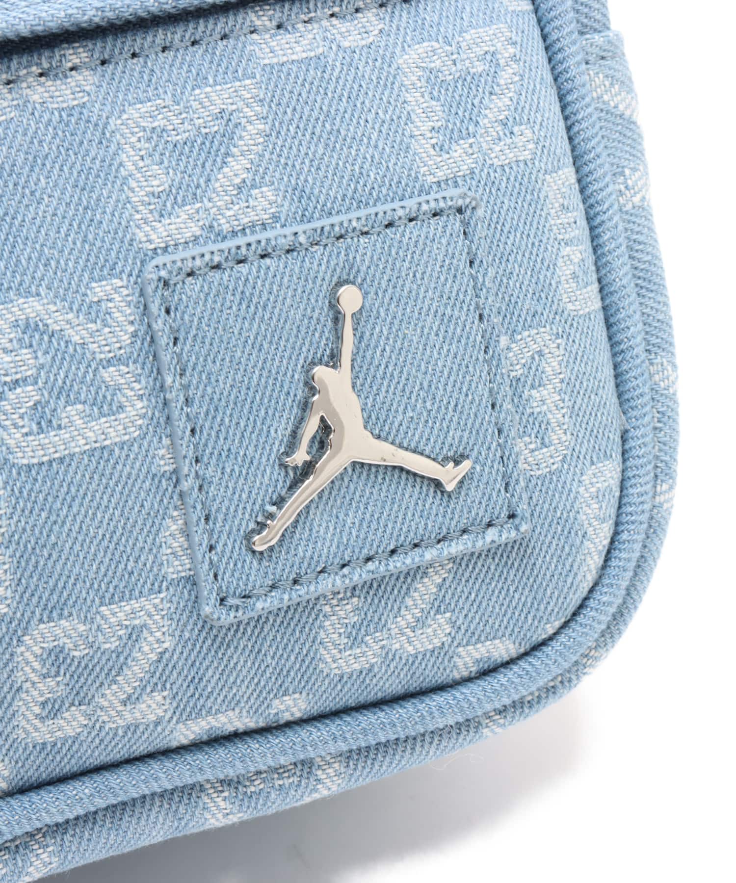 JORDAN BRAND JAU MONOGRAM CAMERA BAG BLUEの画像