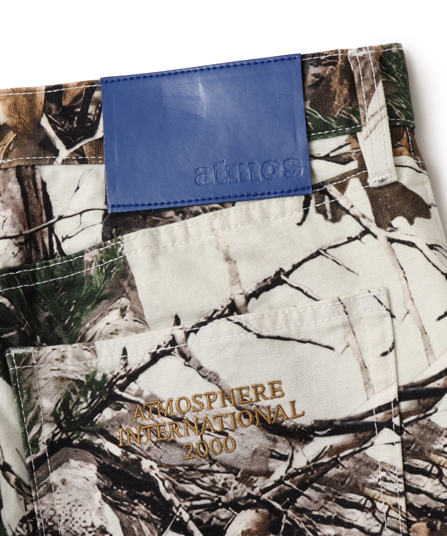 atmos Tree Camo Pattern Baggy Pants WHITE CAMOUFLAGEの画像