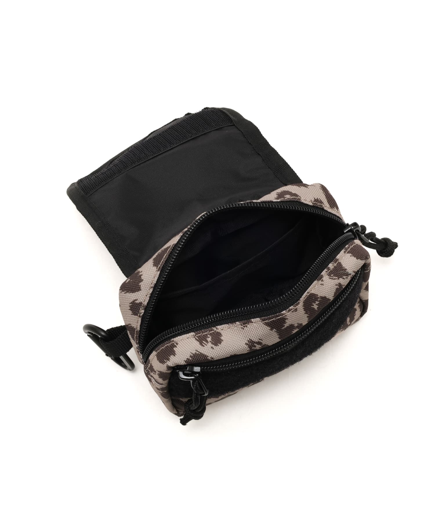 atmos Mini Pouch LEOPARDの画像