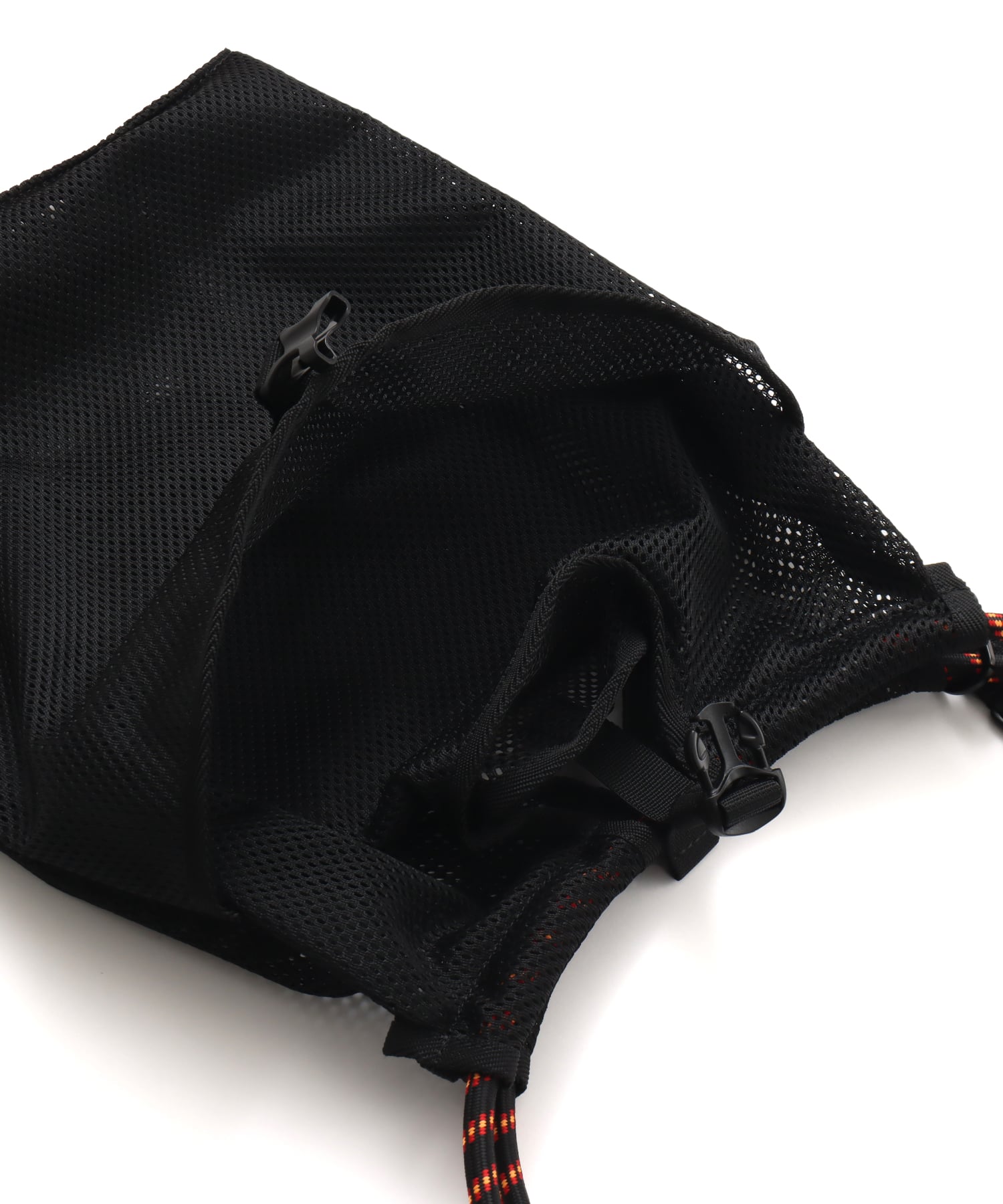 Marmot x atmos Mesh Compact Tote BLACKの画像
