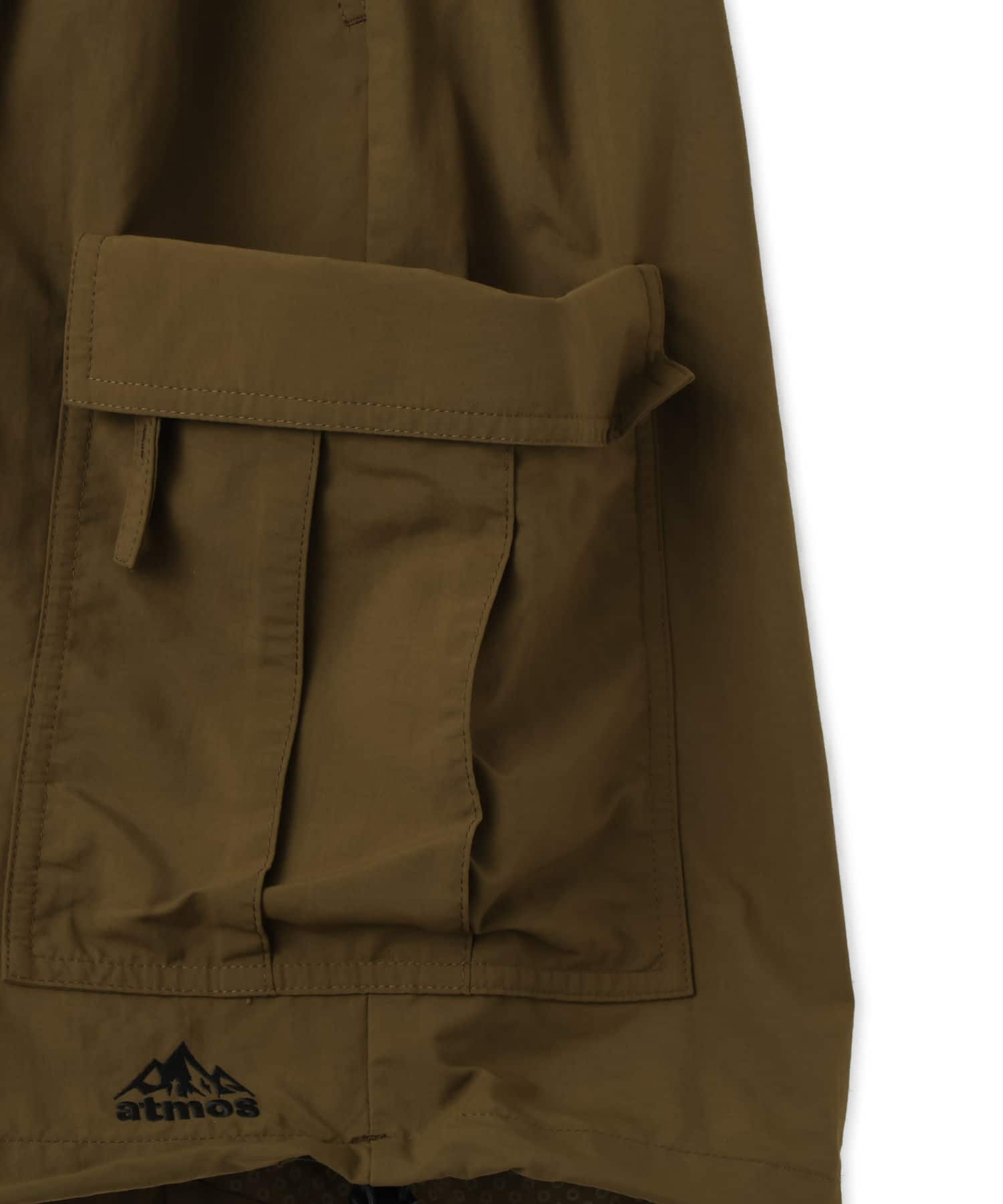 Columbia x atmos Baggy Cargo Shorts KHAKIの画像