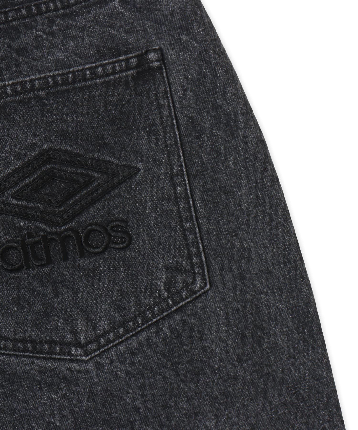 UMBRO x atmos Baggy Shorts BLACKの画像
