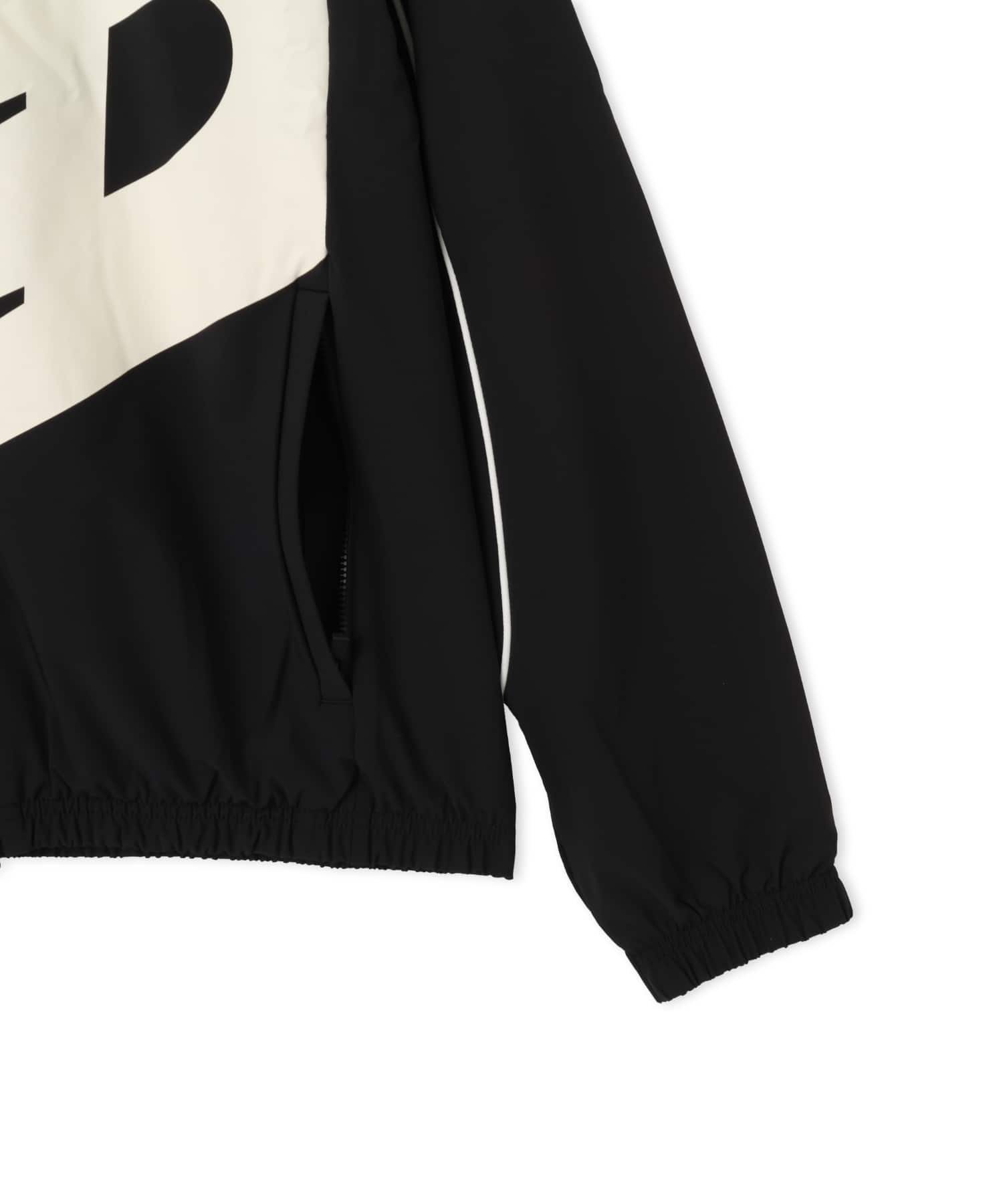 New Balance BASKETBALL OVERSIZED PRINTED WOVEN JACKET ブラックの画像