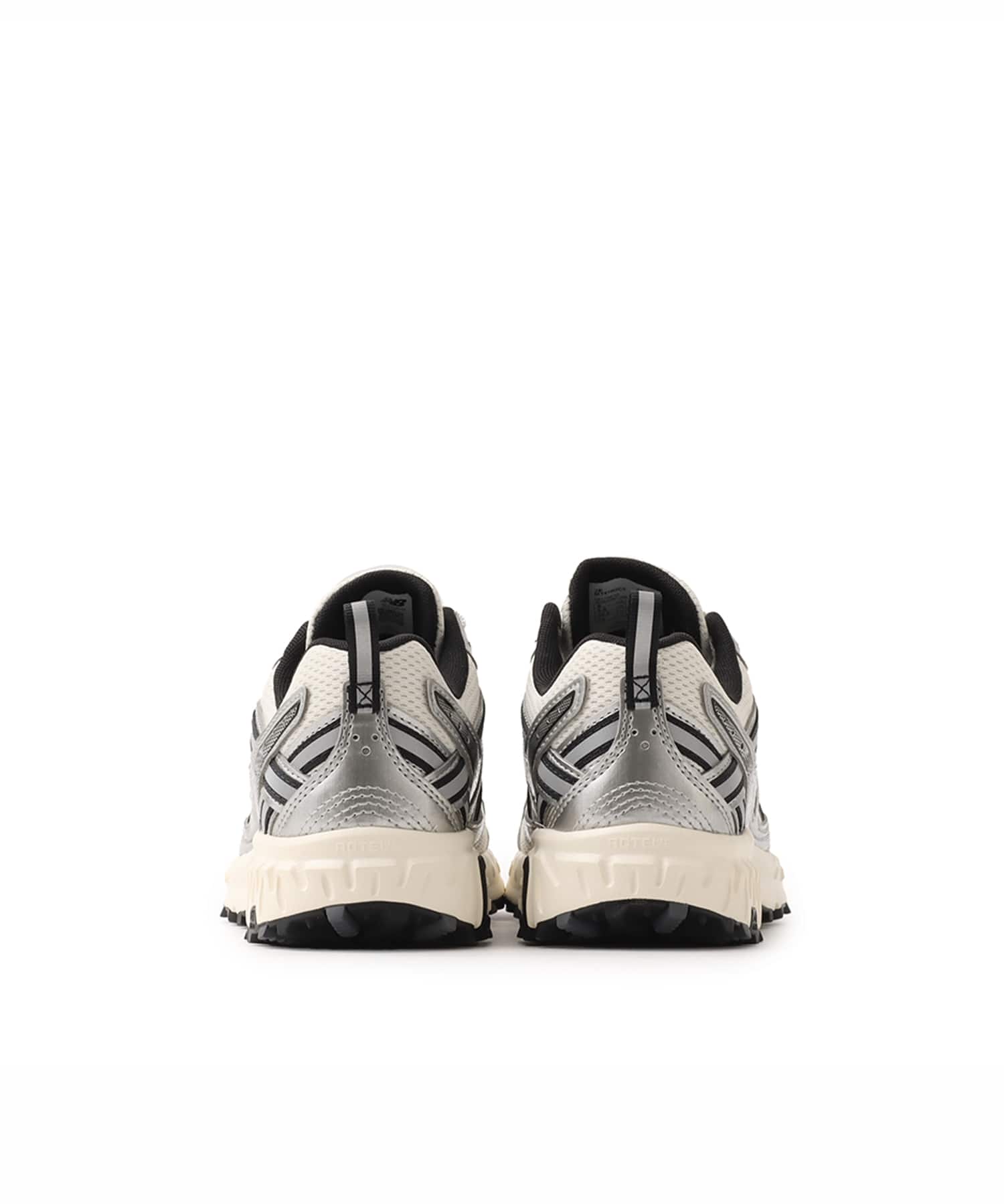 New Balance MT410GC5 BEIGE/SILVERの画像