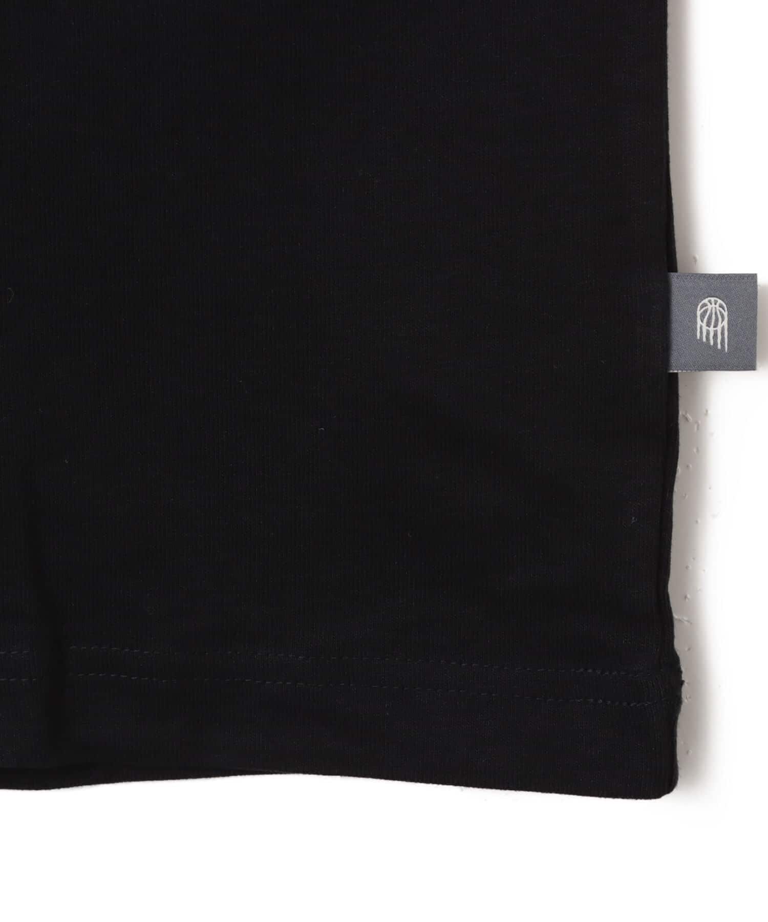 New Balance HOOPS GRAPHIC SHORT SLEEVE T SHIRT ブラックの画像