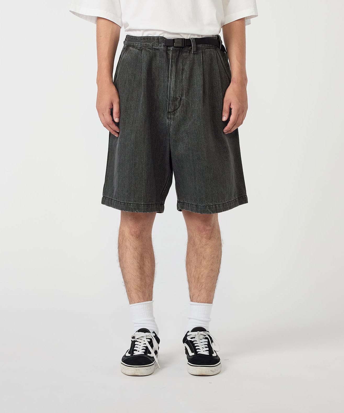 THE NORTH FACE PURPLE LABEL Denim Tuck Field Shorts Grayの画像