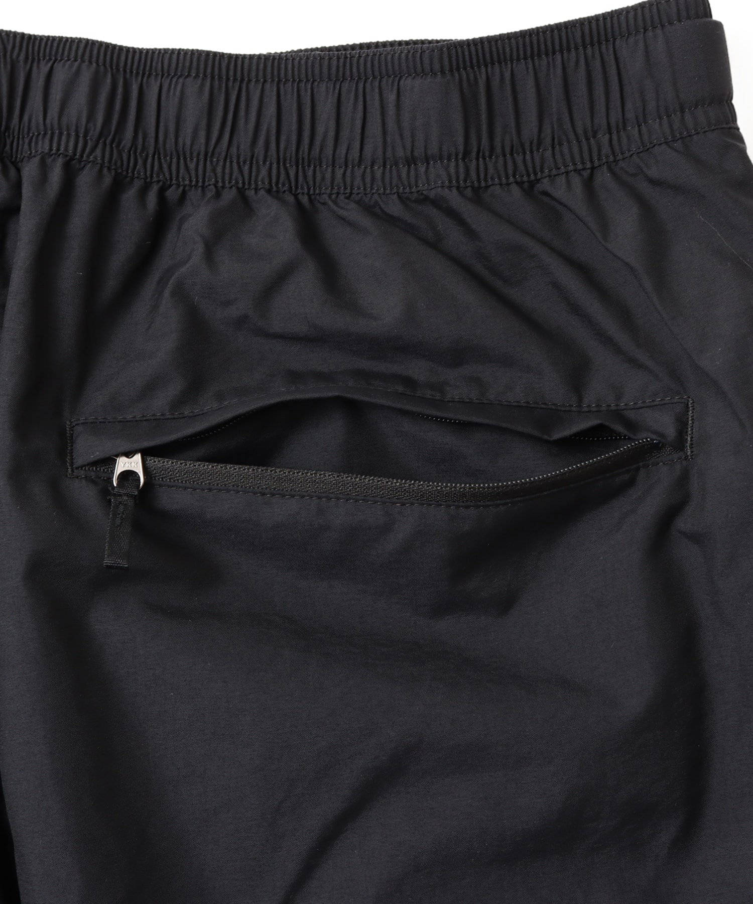 THE NORTH FACE NUPTSE SHORT ブラックの画像