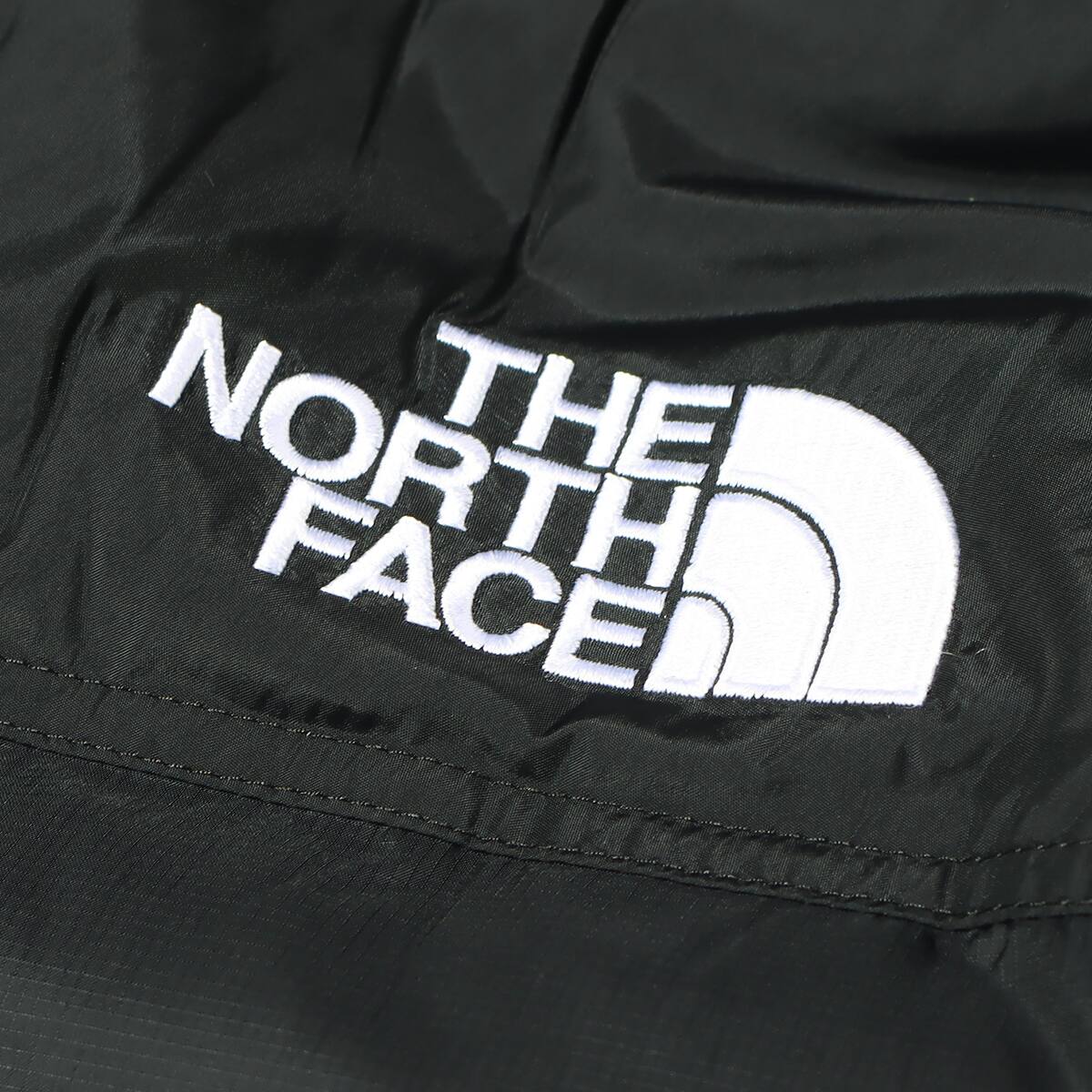 THE NORTH FACE NUPTSE JACKET ブラック 22FW-I