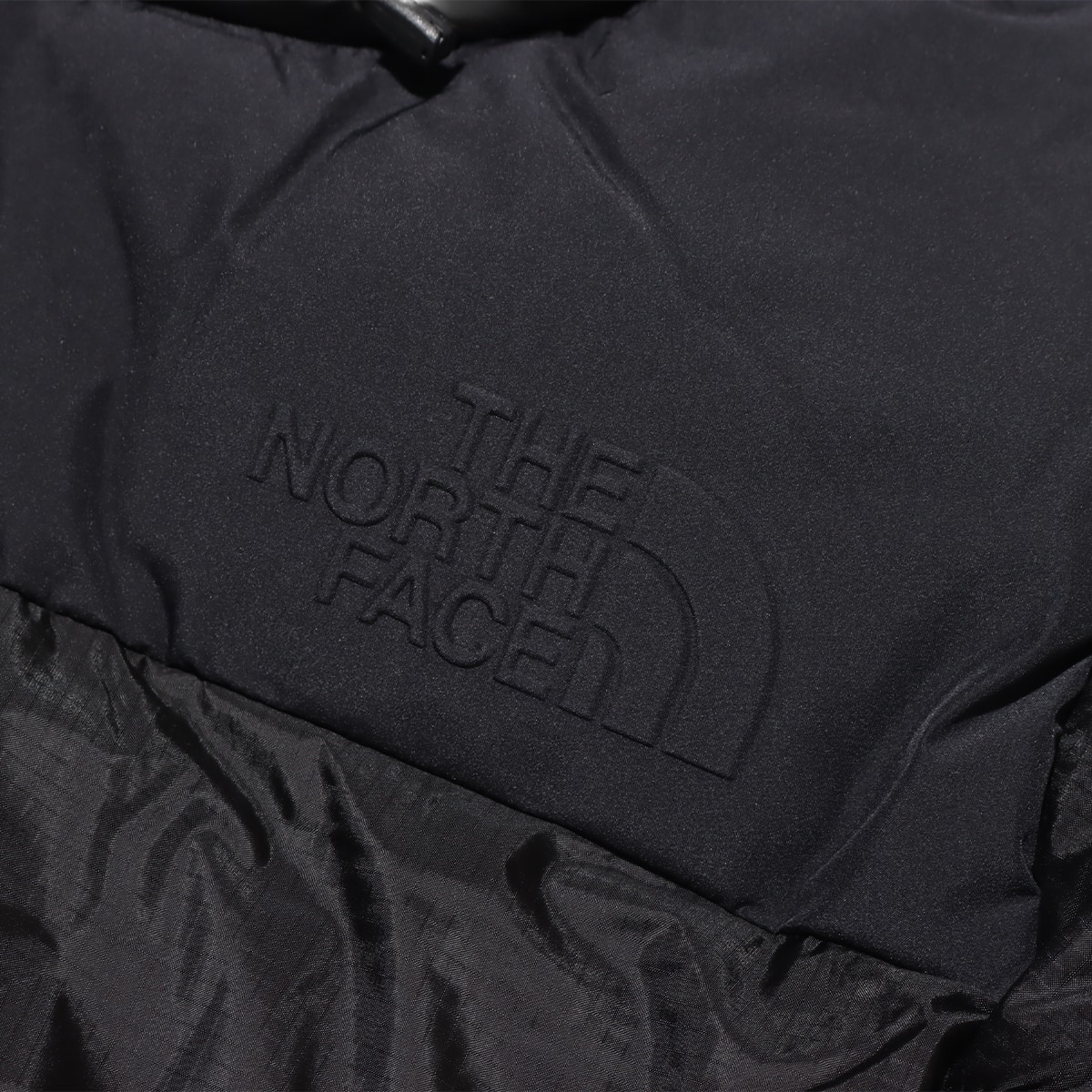 THE NORTH FACE WS NUPTSE HOODIE BLACKの画像
