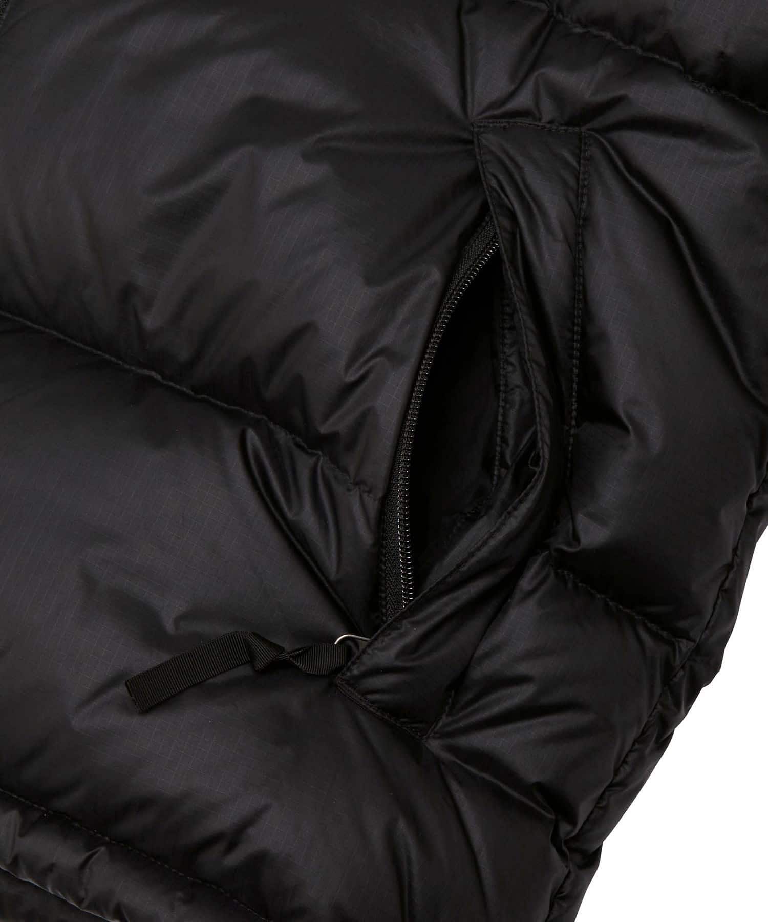 THE NORTH FACE Nuptse Jacket ブラックの画像