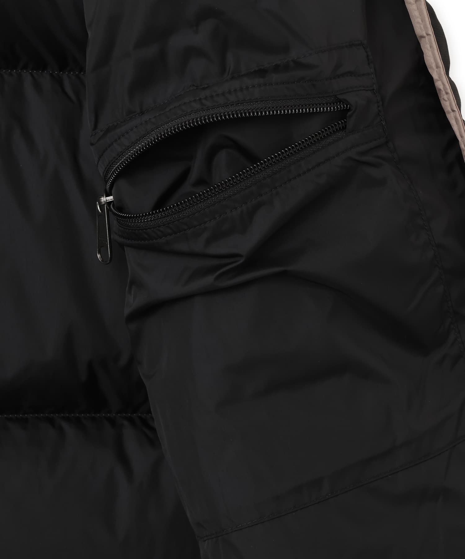 THE NORTH FACE NUPTSE VEST MRXKの画像