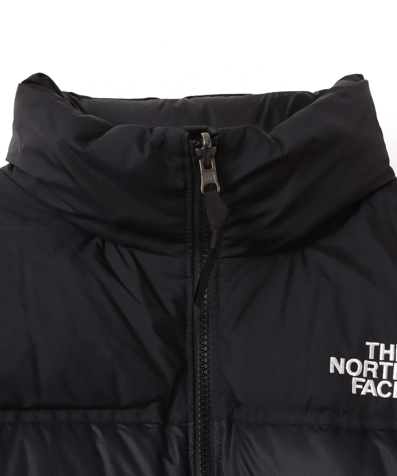 THE NORTH FACE Womens Short Nuptse Jacket ブラックの画像