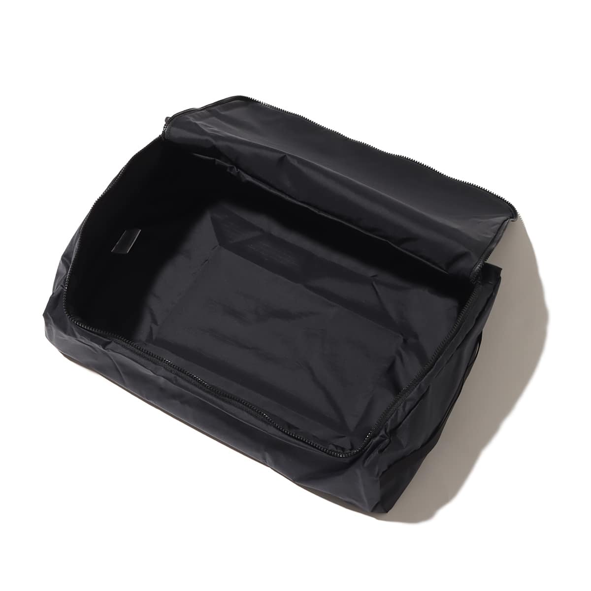 THE NORTH FACE GLAM TRAVEL BOX M BLACK 24SS-I（ザ・ノース