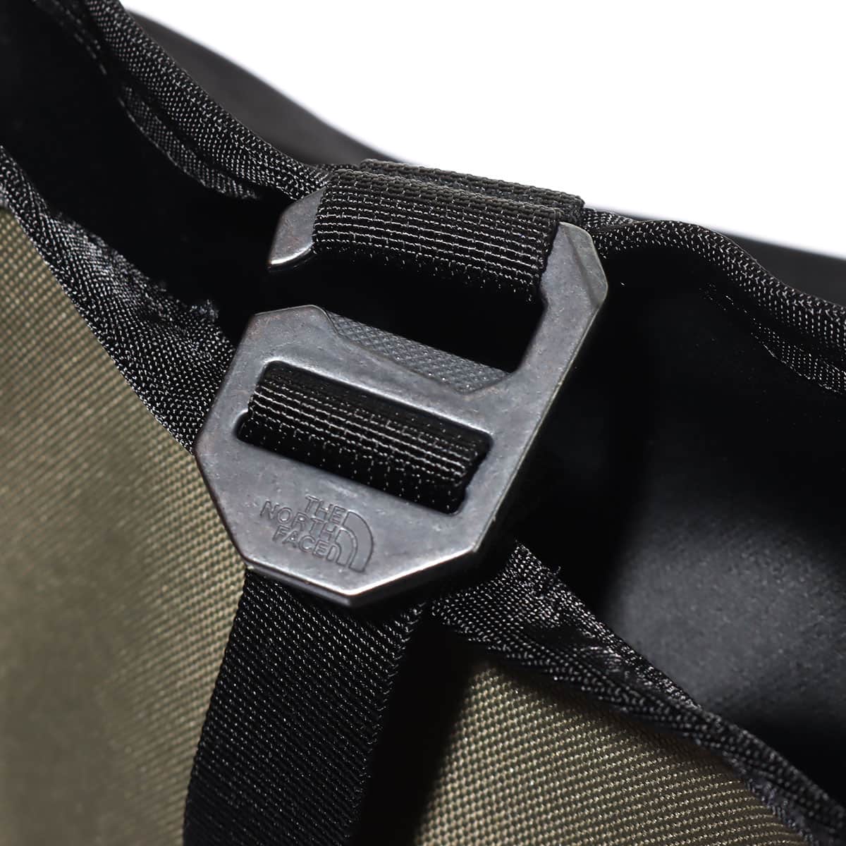 THE NORTH FACE FIELUDENS GEAR TOTE S NEWTAUPEGREEN 22SS-Iの画像