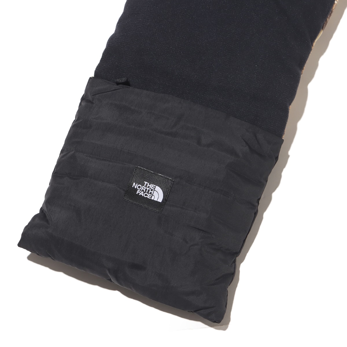 THE NORTH FACE NUPTSE MUFFLER Eアモンド 23FW-Iの画像