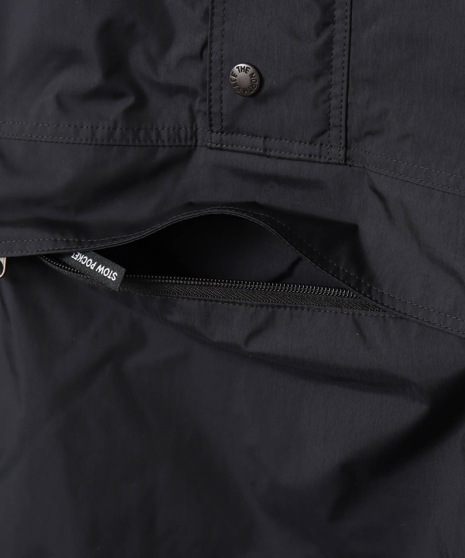 THE NORTH FACE TORENIAN ANORAK ブラックの画像