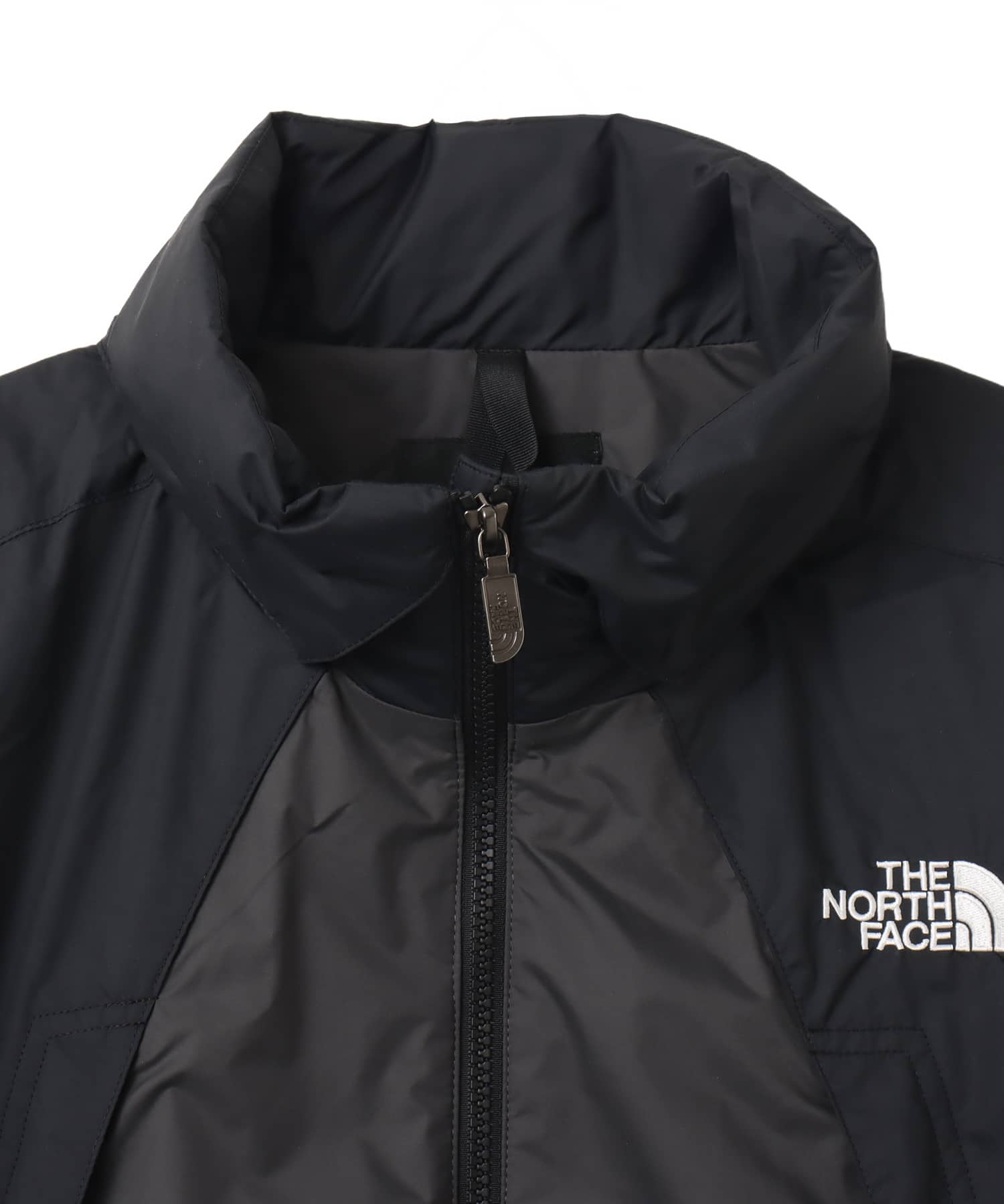 THE NORTH FACE Chimney Wind Jacket アスファルトグレーxブラックの画像