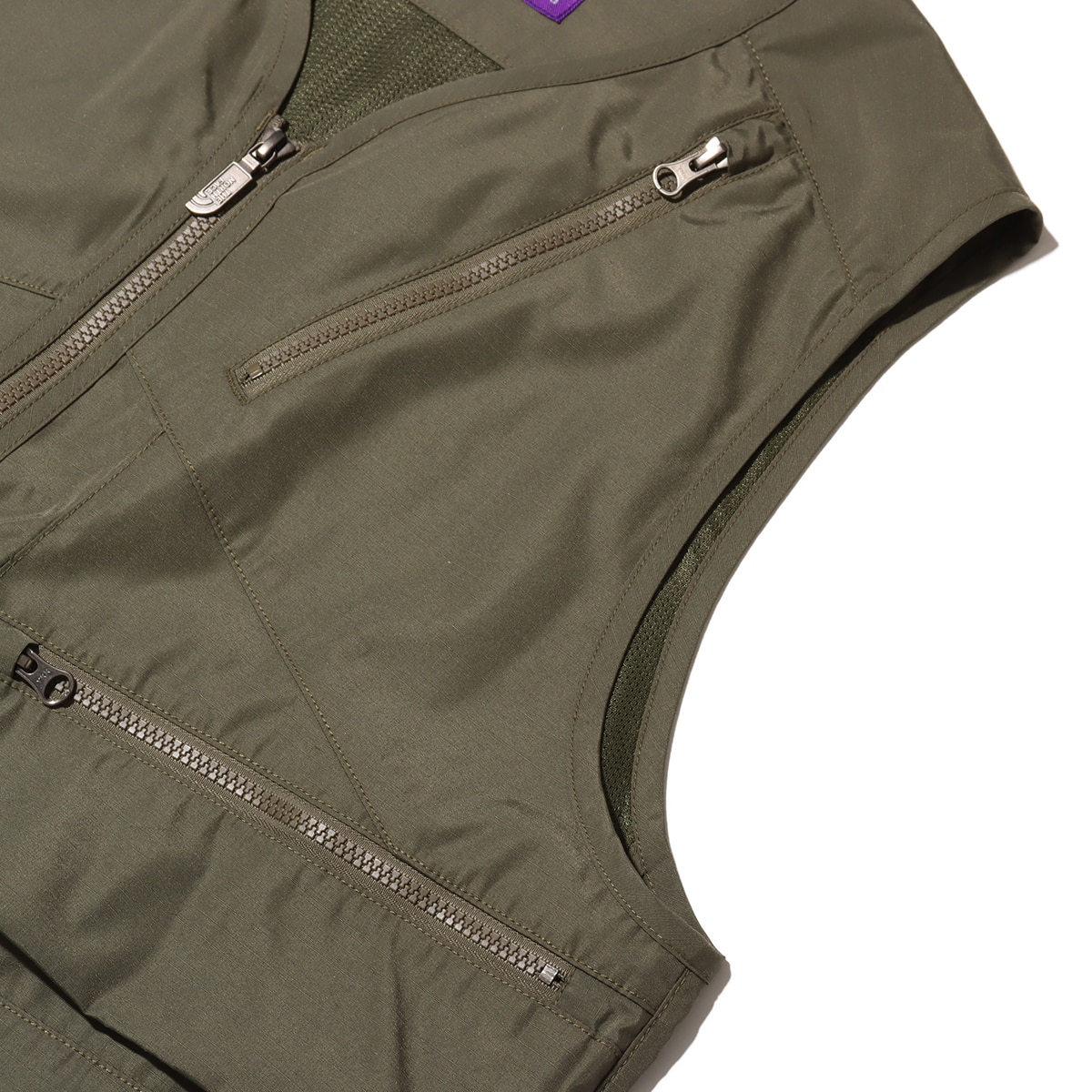 THE NORTH FACE PURPLE LABEL Mountain Wind Vest Oliveの画像