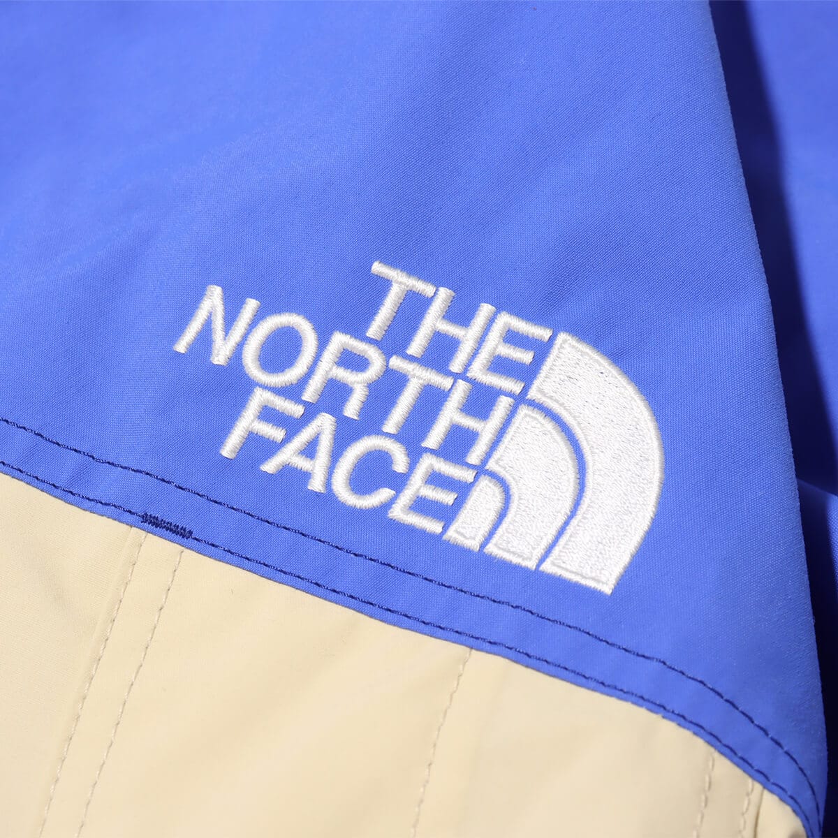 THE NORTH FACE Mountain Light Jacket グラベル×ソーラーブルー