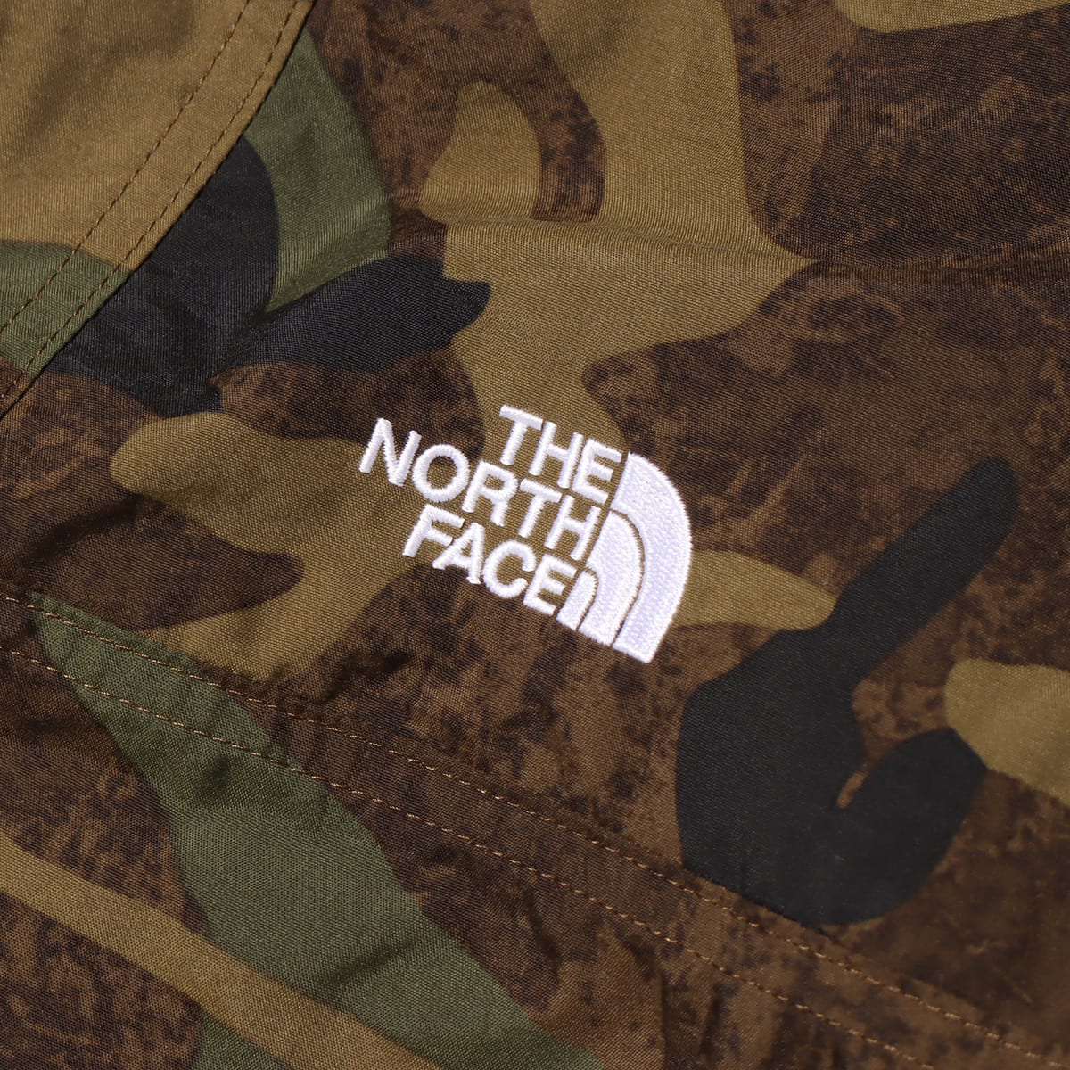 THE NORTH FACE NOVELTY COMPACT NOMAD JACKET TNFカモ 23FW-I