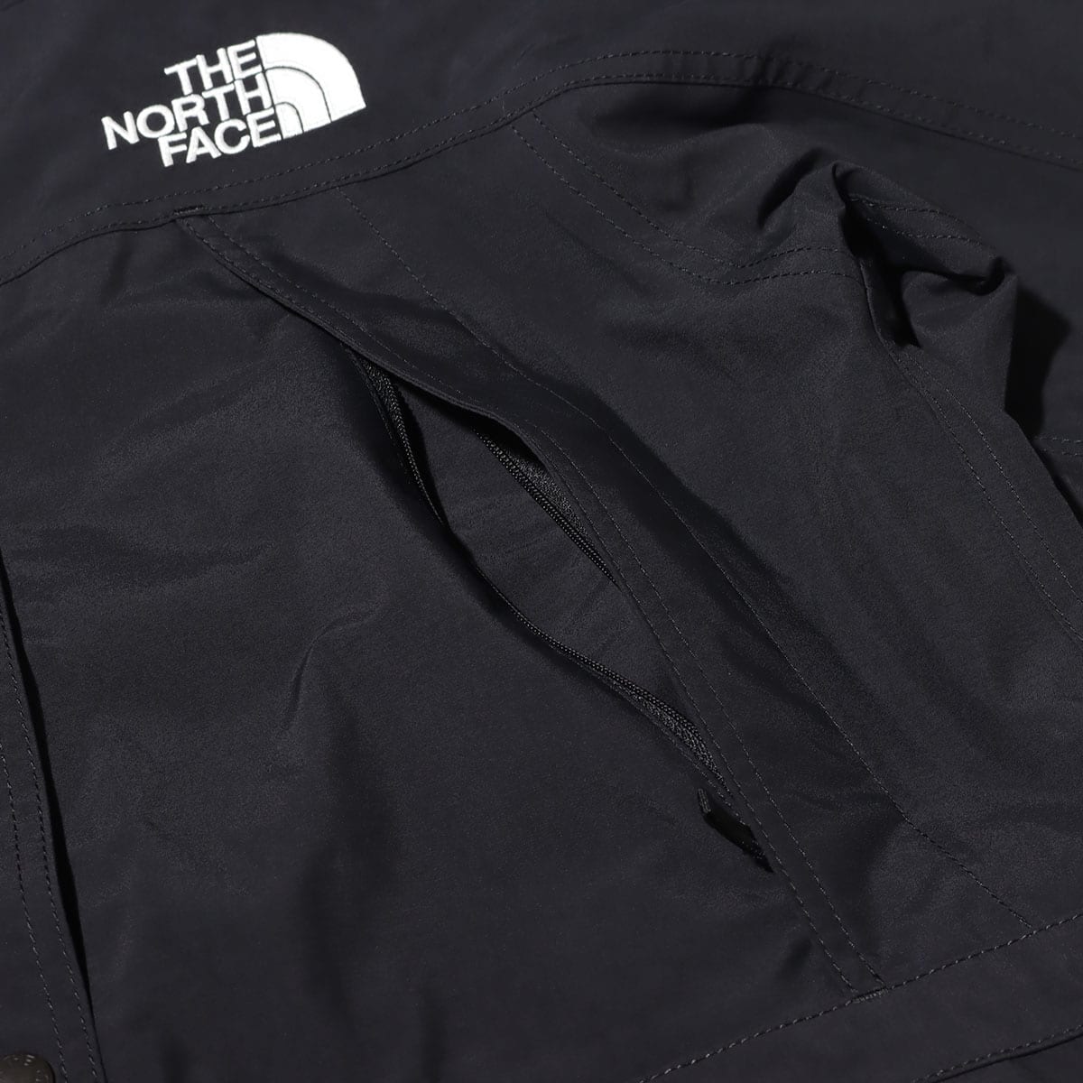 THE NORTH FACE MOUNTAIN LIGHT COAT BLACK 23FW-I