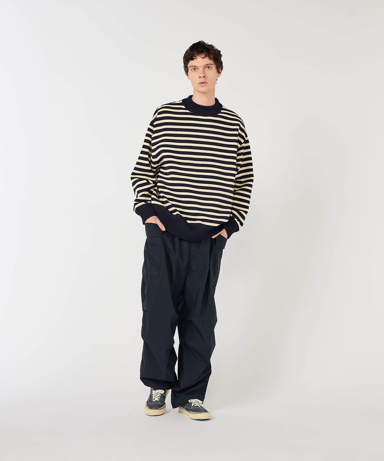 nanamica Cargo Deck Pants Charcoalの画像