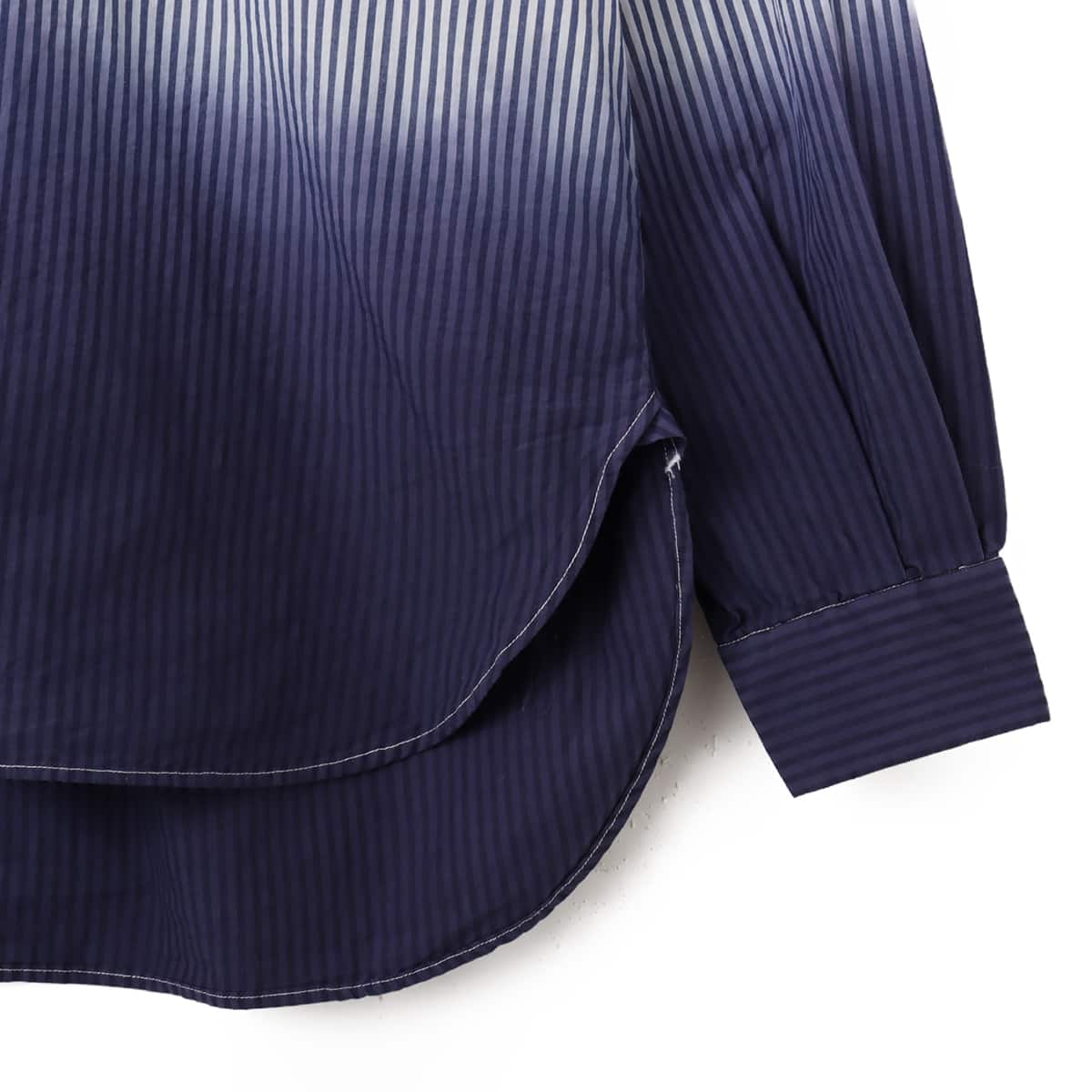 nanamica Regular Collar Wind Shirt Navyの画像