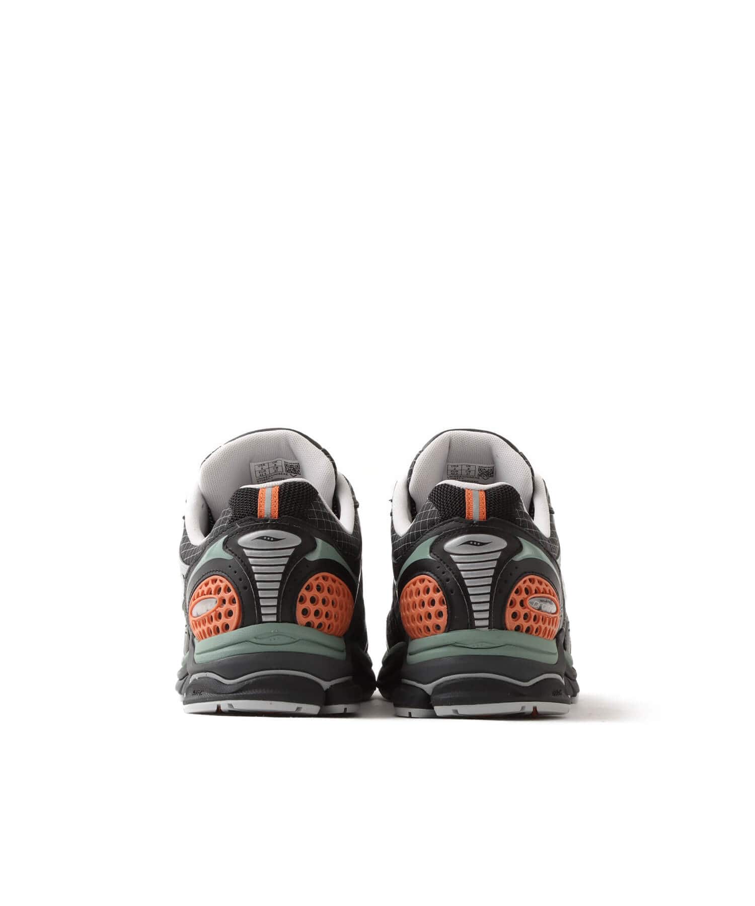 Saucony Progrid Triumph 4 SHADOW/SILVERの画像