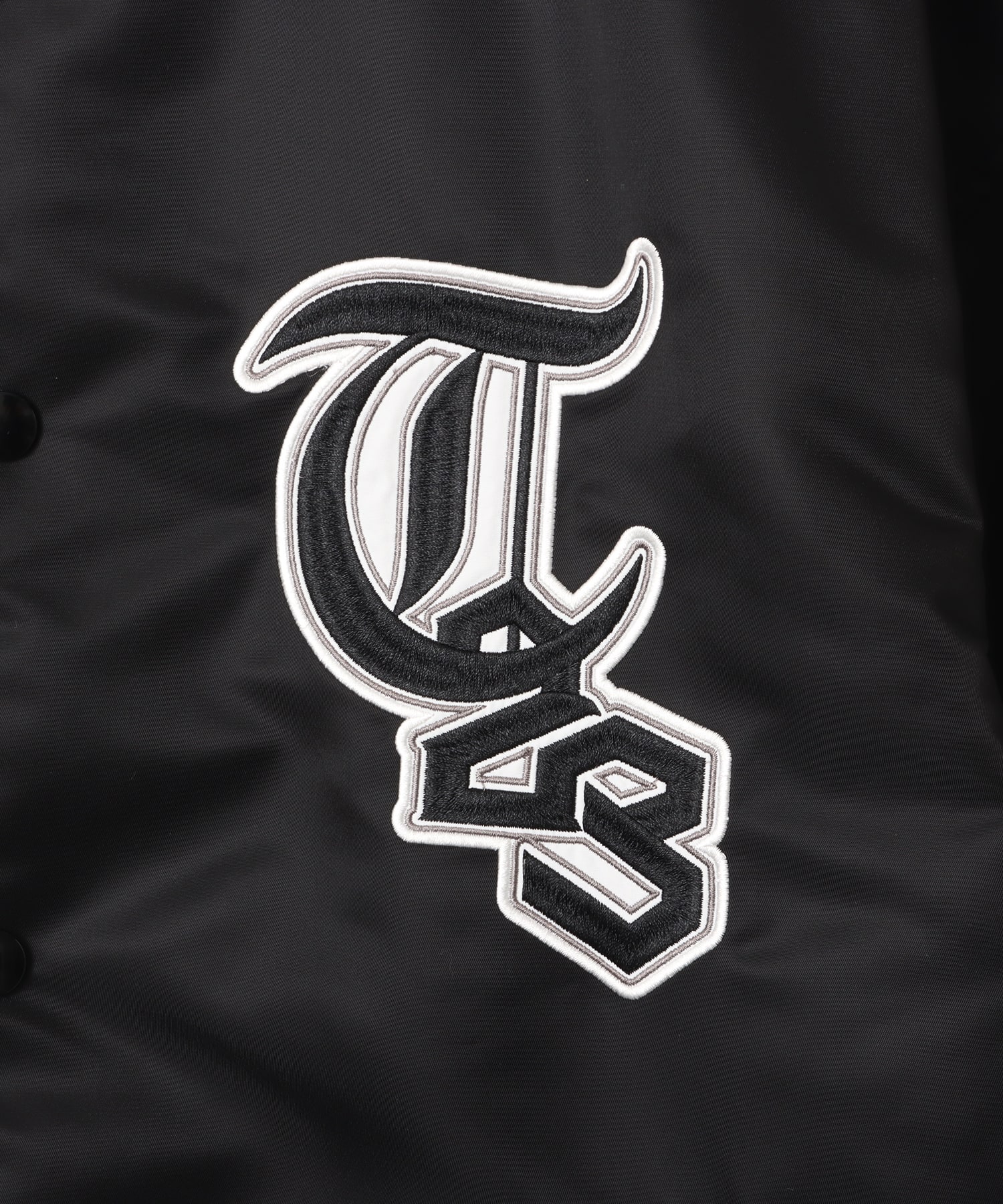 TOKYO 23 Patch Logo Varsity Jacket BLACKの画像