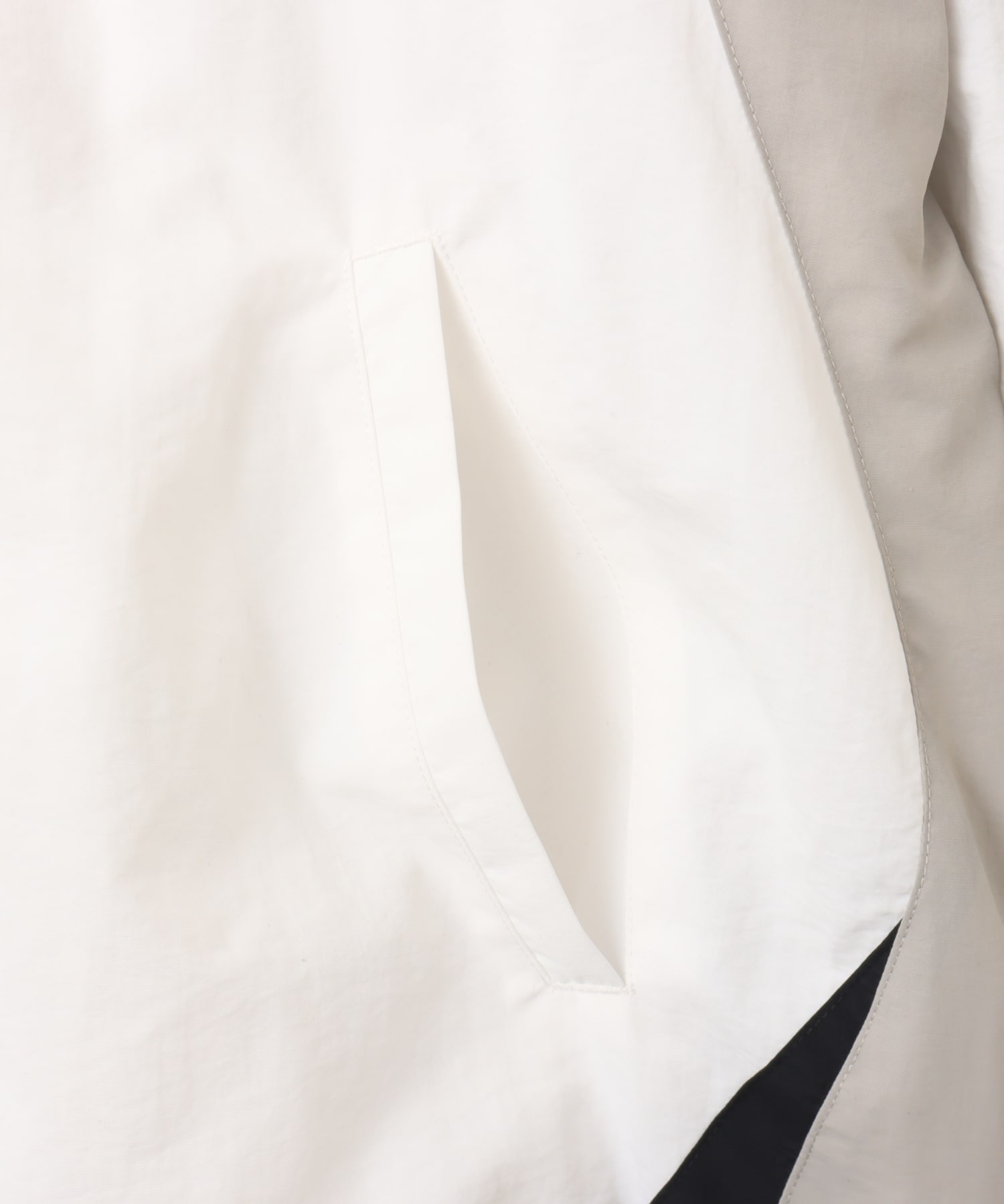 TOKYO 23 Nylon Track Jacket WHITEの画像