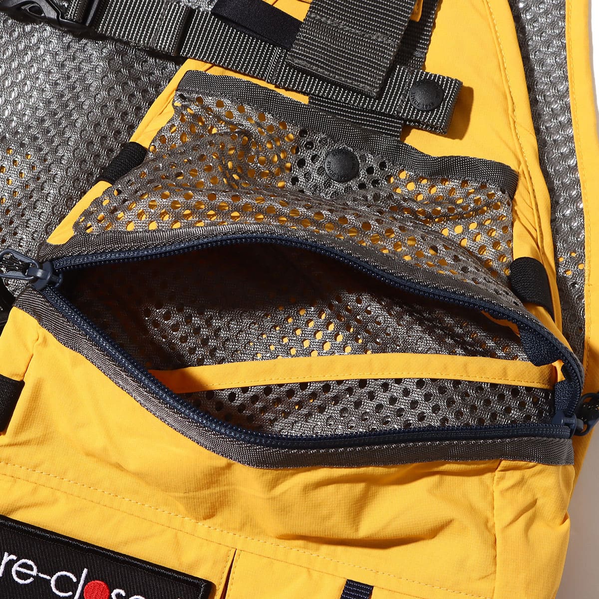 snow peak Game Vest Mustard 23SP-Iの画像