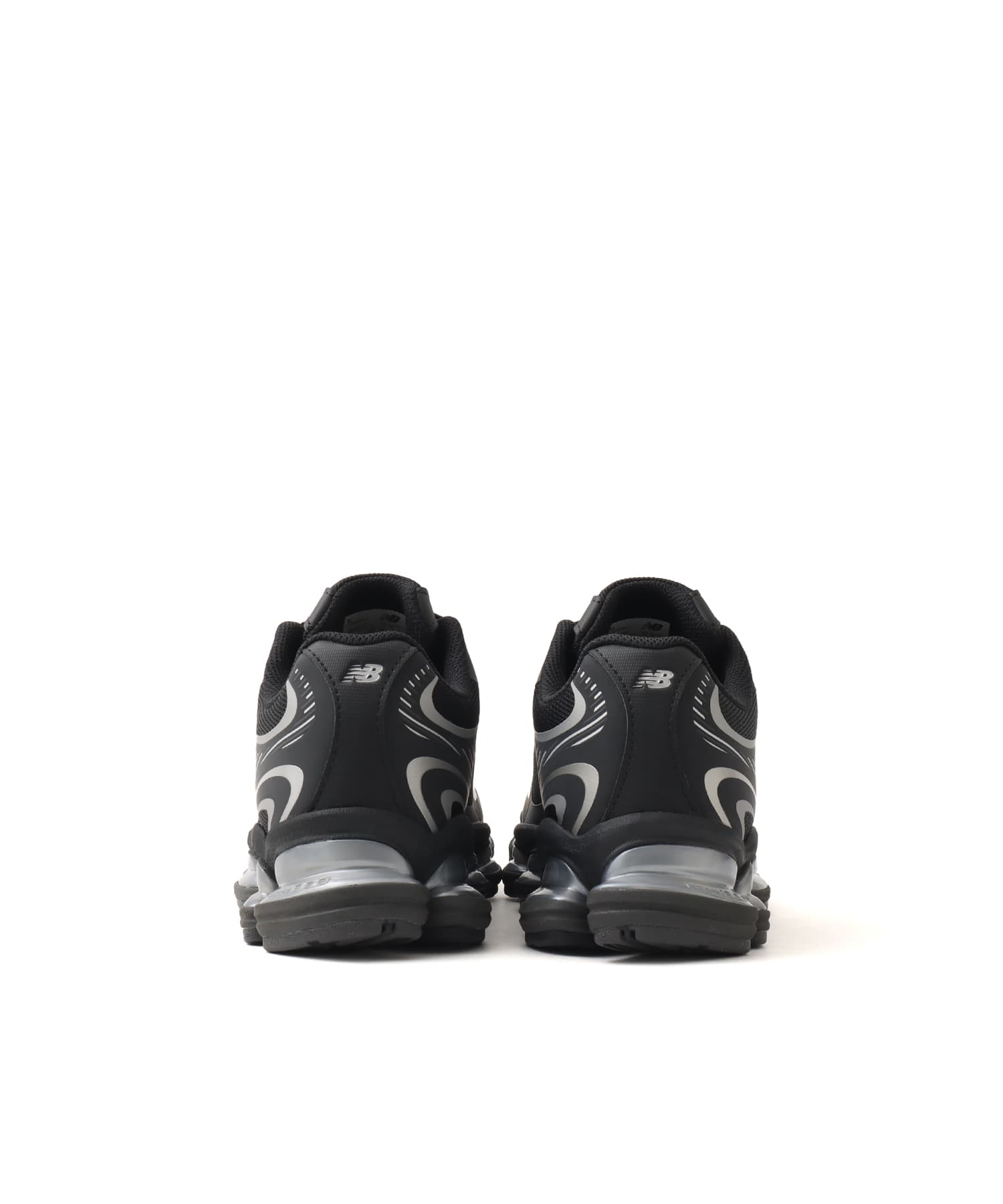 New Balance U20008LL BLACKの画像