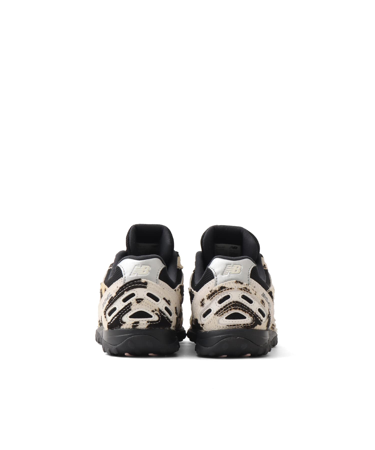 New Balance U204L3Z7 "COW GIRL" BLACK/WHITEの画像