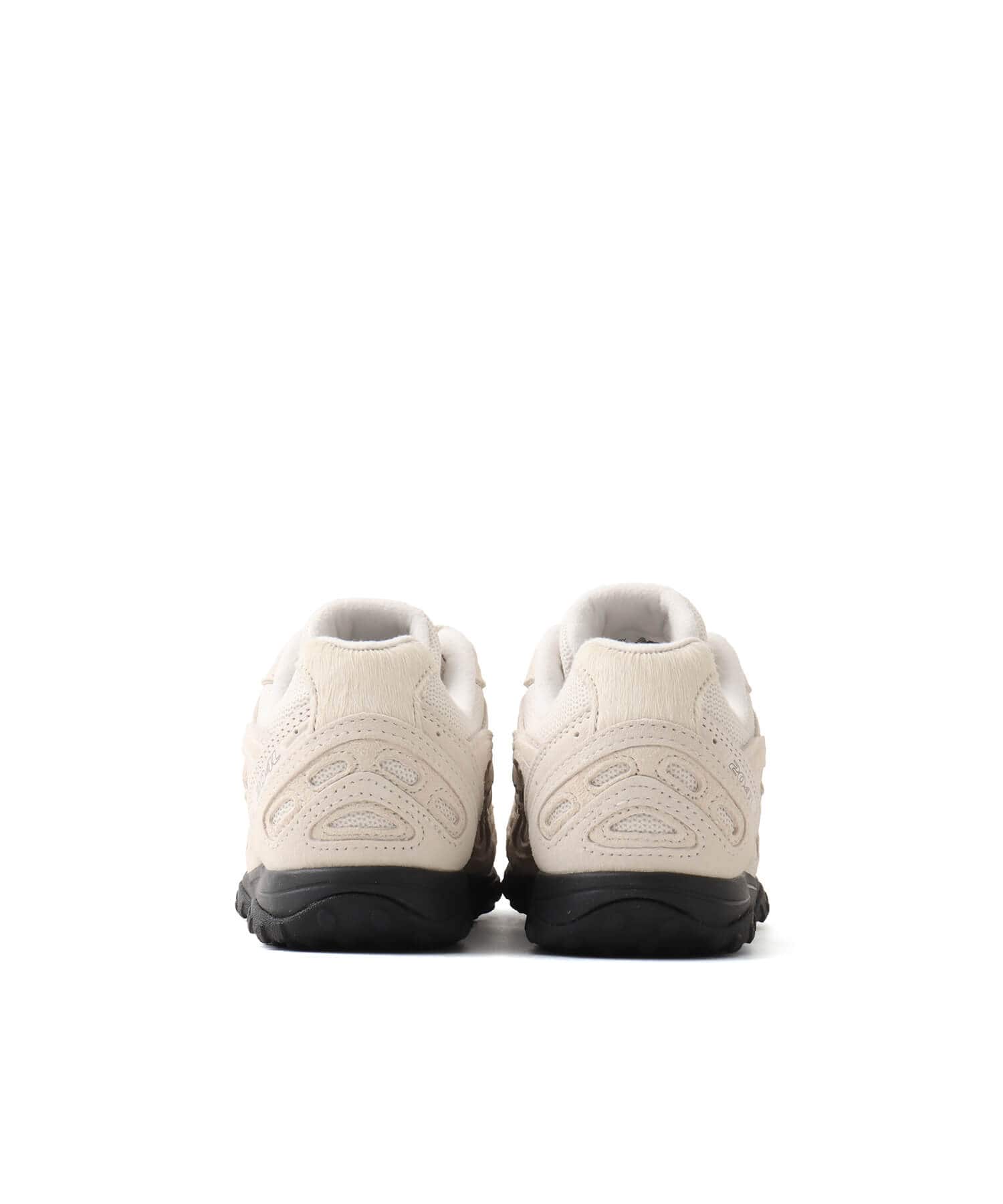 New Balance U204L8OV WHITEの画像