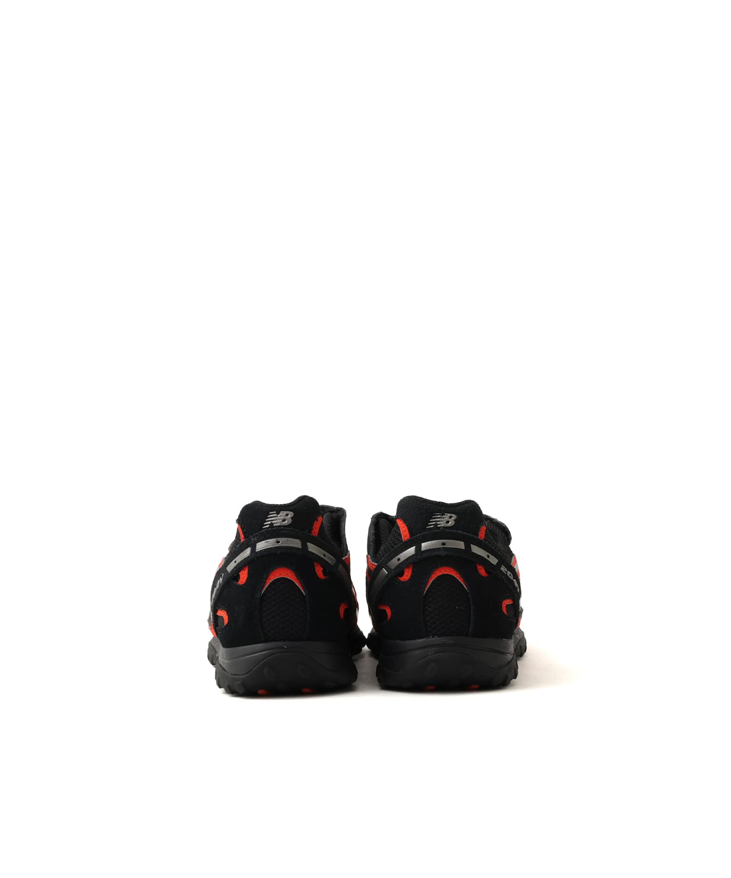 New Balance U204VMCV BLACK/REDの画像