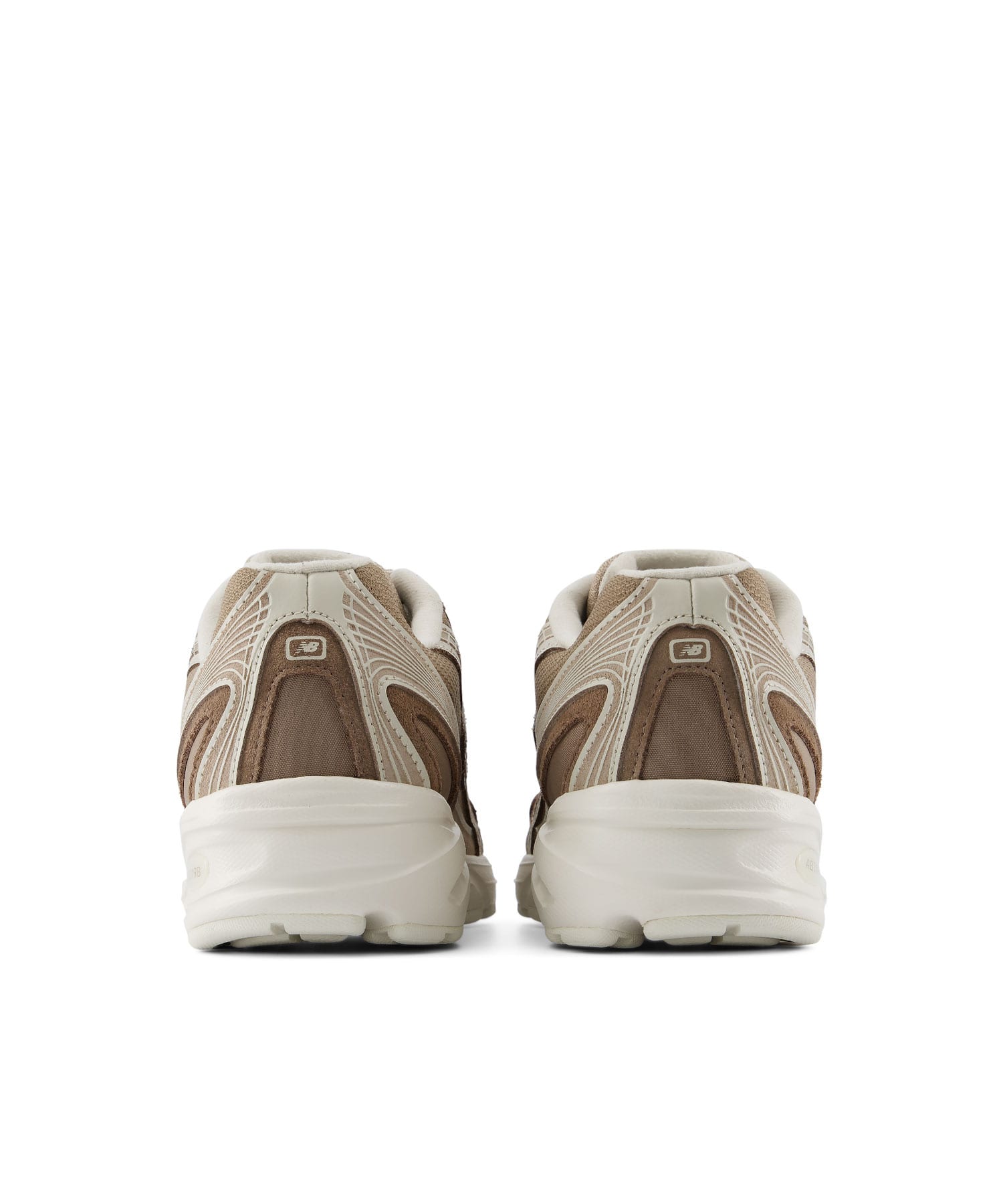 New Balance U7403TR LIGHT BROWNの画像