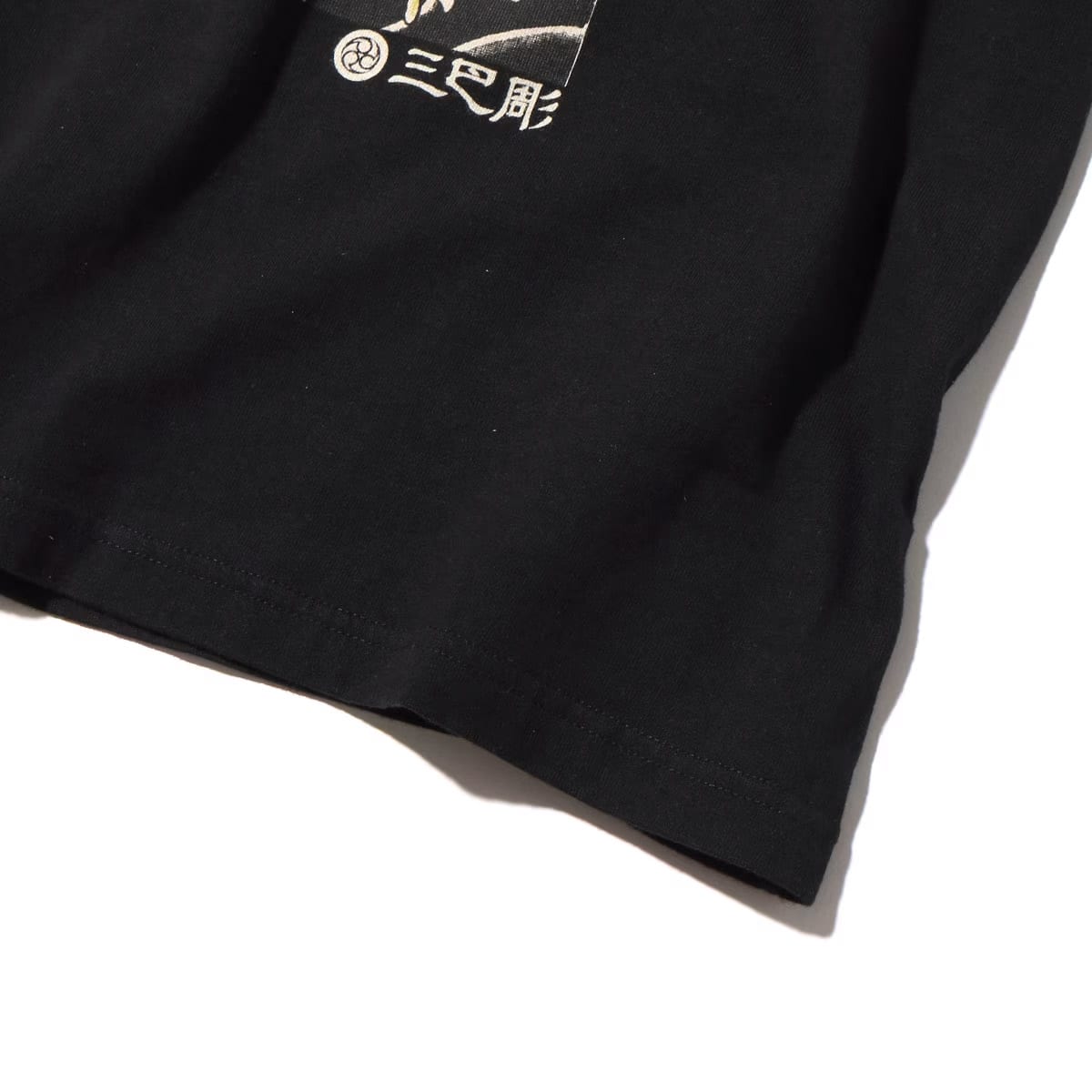 UBIQ THREE TIDES TATTOO × UBIQ “IREZUMI” T-SHIRT (Kingyo) Designed by NAMIBLACK の画像