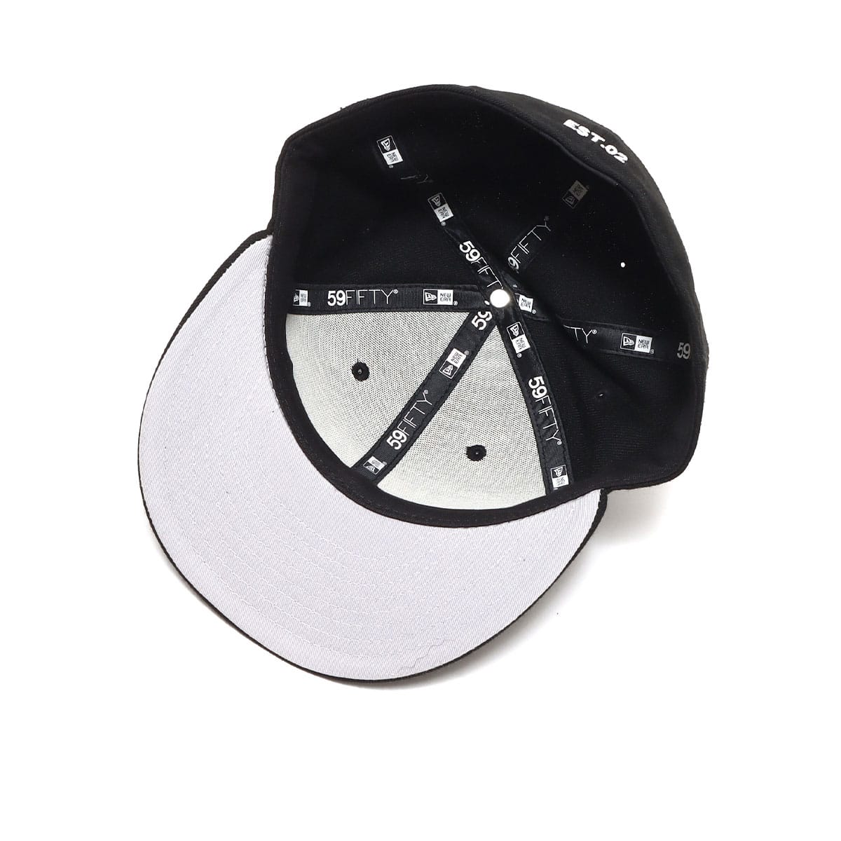 UBIQ NEW ERA BLACK の画像