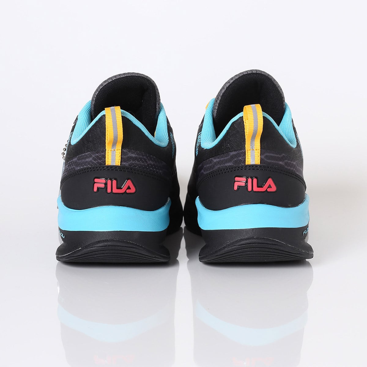 FILA》RAY TRACER-