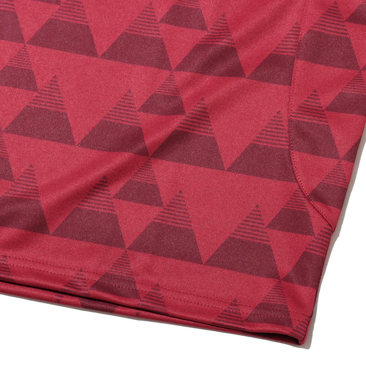 UMBRO SIDE TAPE CREW-NECK SHORT SLEEVE SHIRT RED の画像
